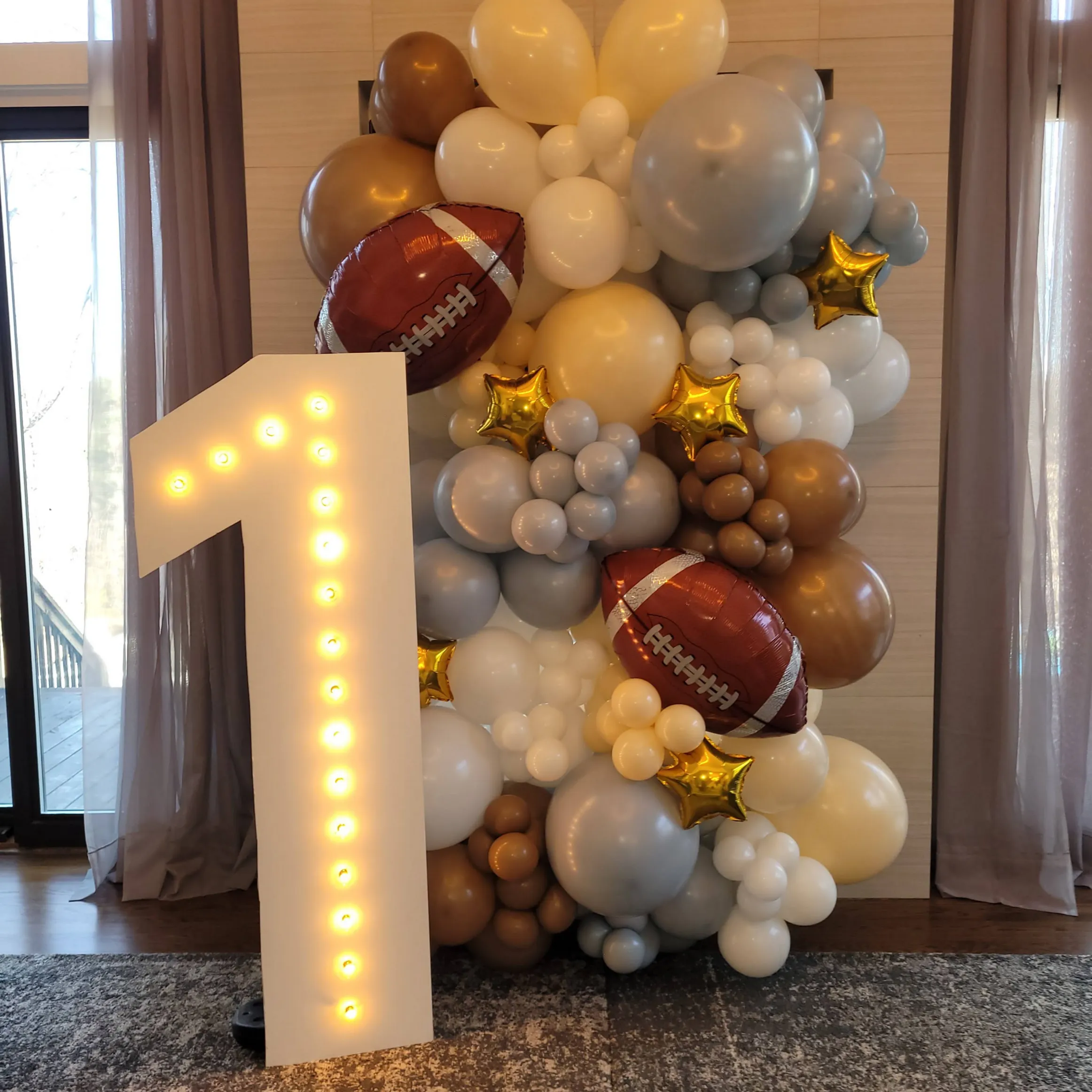 Balloon Wall-8x4 