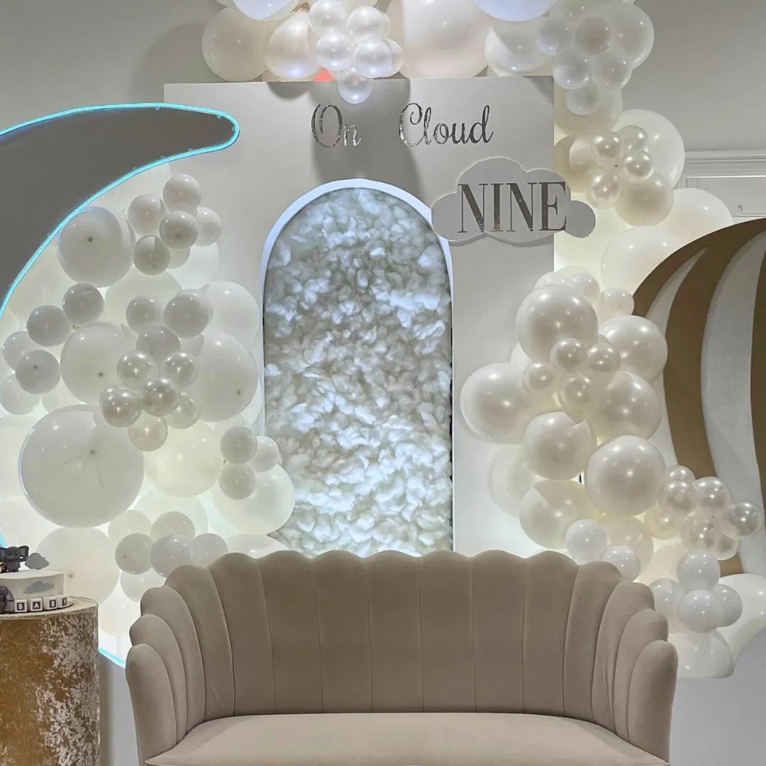 3D Square arched Wall with Cloud Filing (Textured)