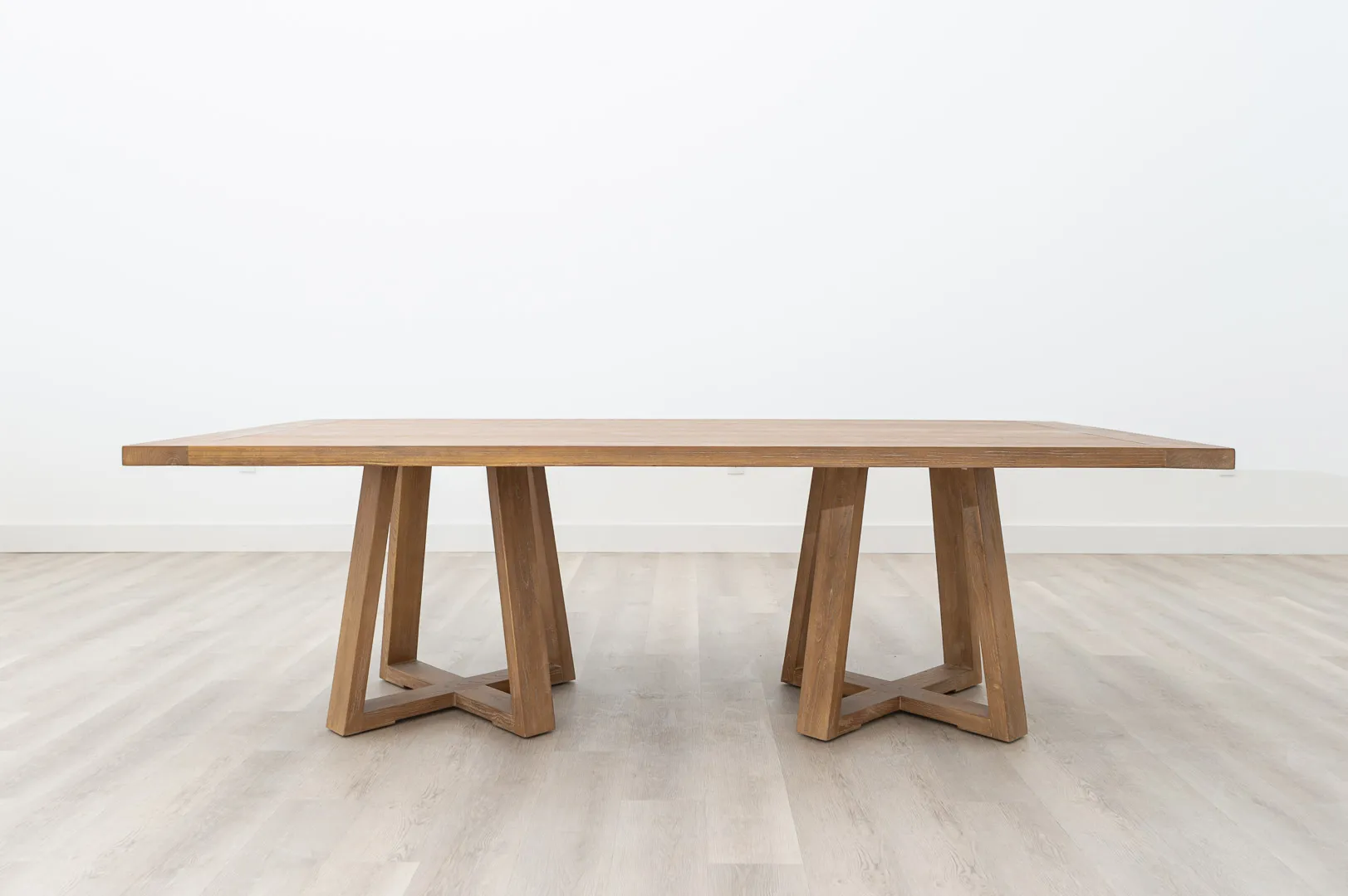 Barcelona Table 8’x4’
