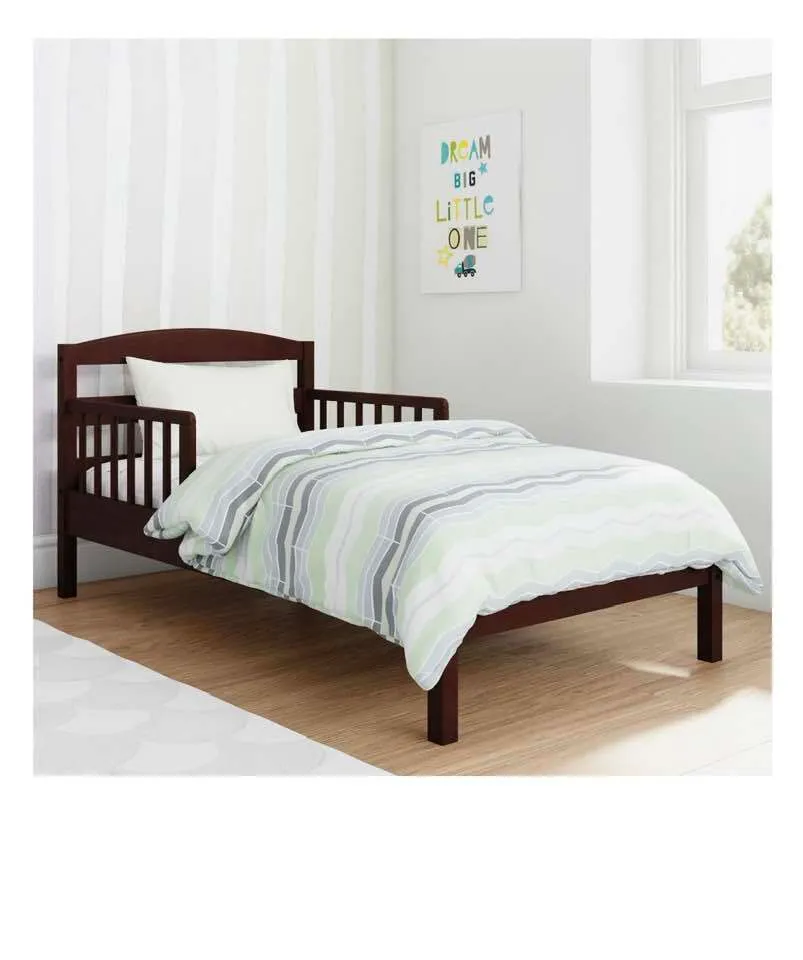 Wooden Toddler Bed + Standard Mattress