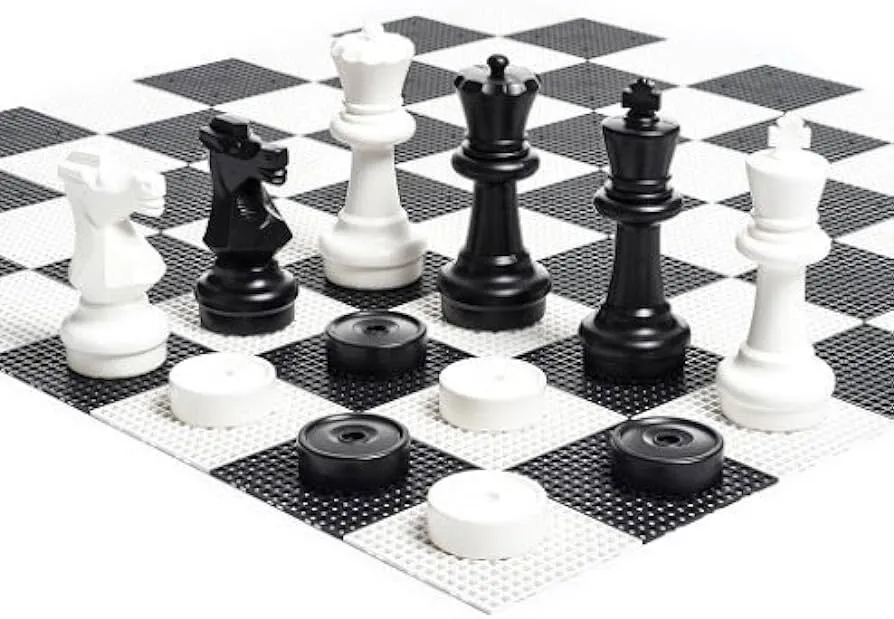 Giant Chess | Checkers