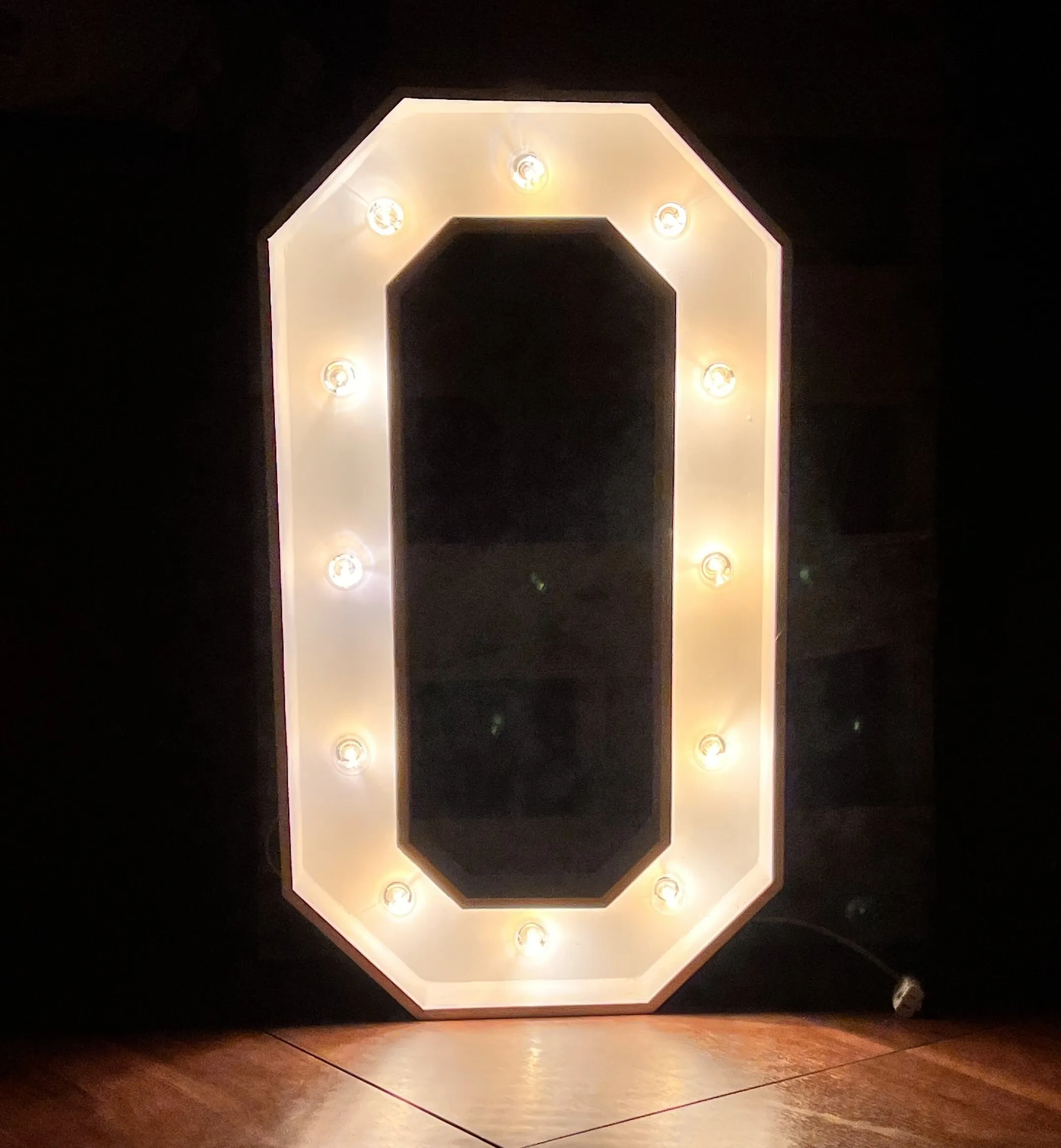 4FT Marquee Letter - O