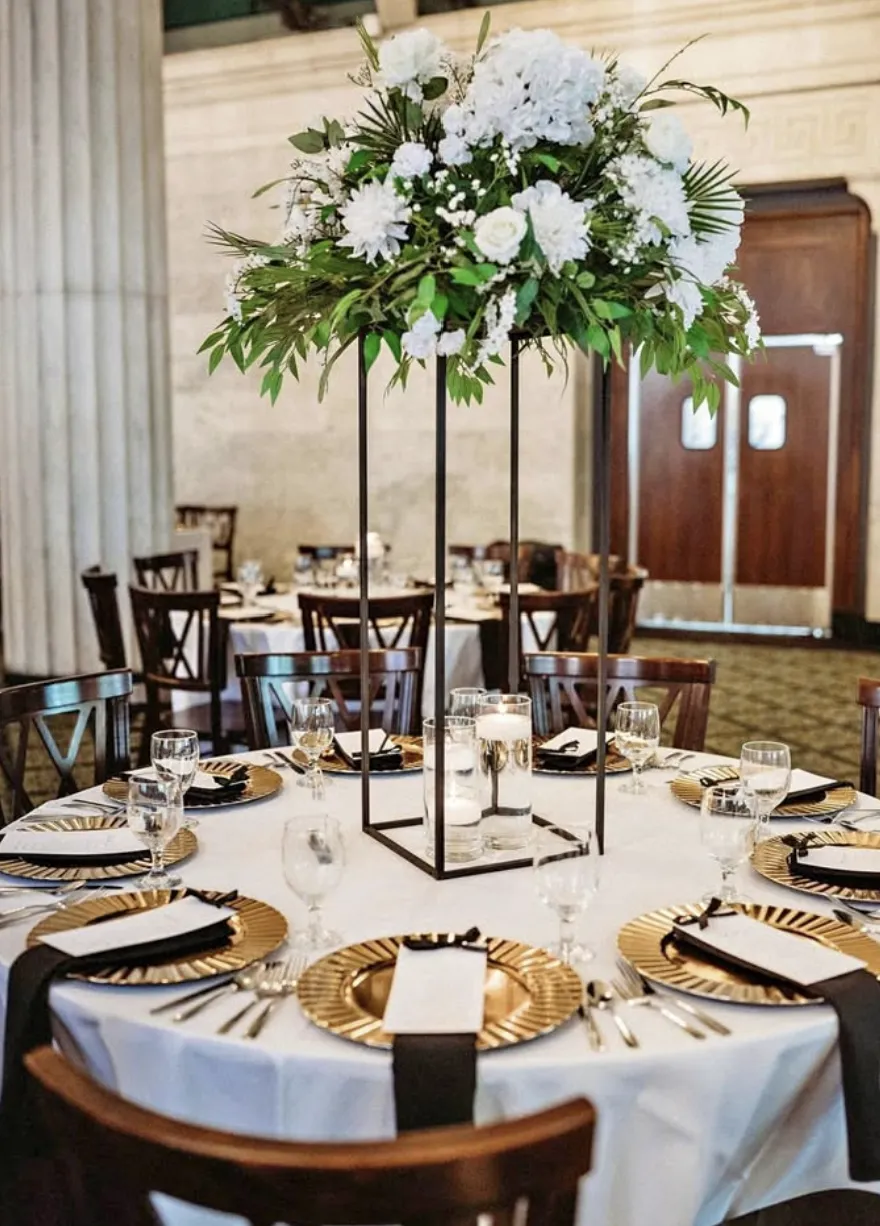 32-inch Matte Black Floral Riser