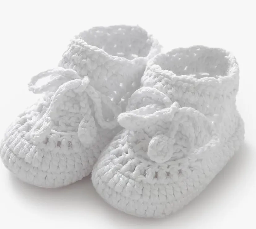Crochet Baby Booties for Baby Shower