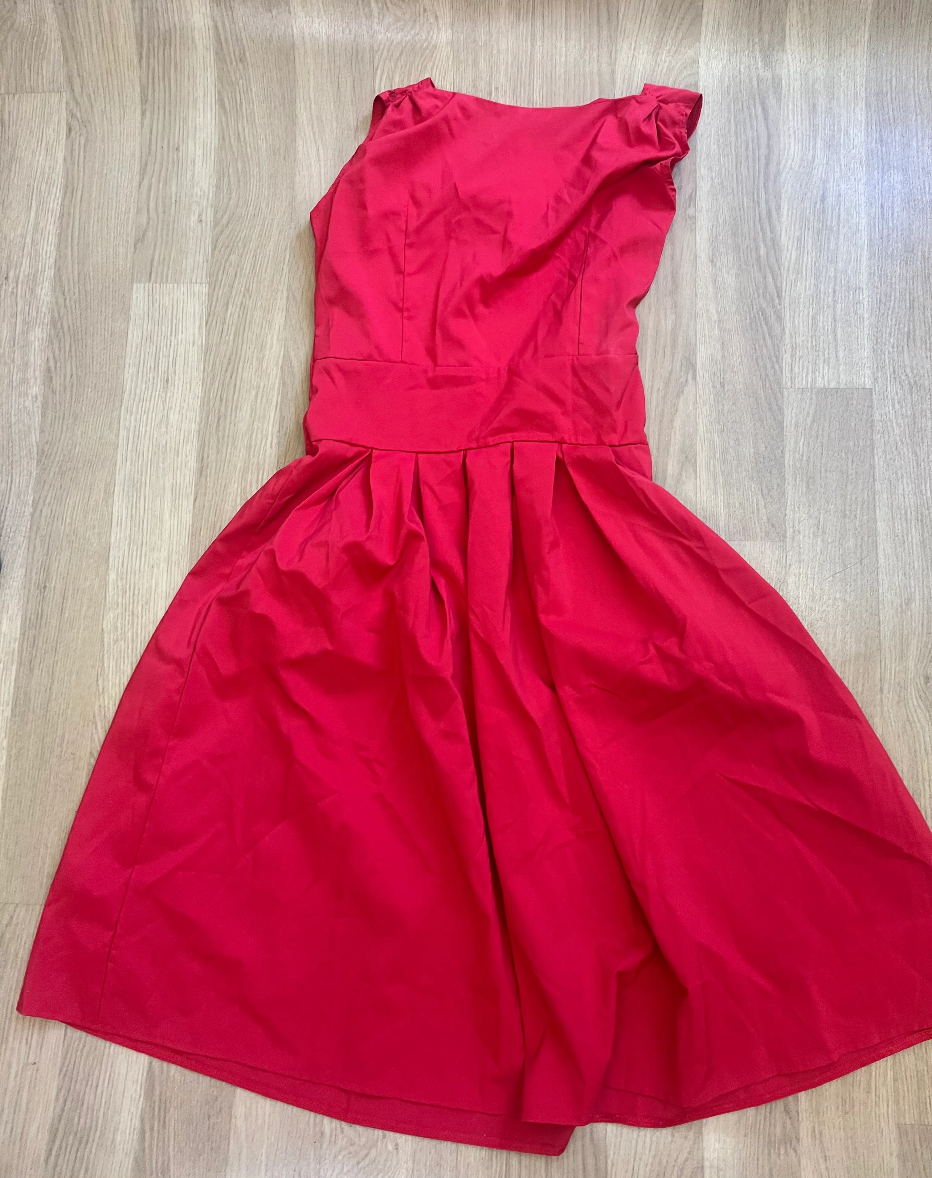 Dress- 50’s Style Red