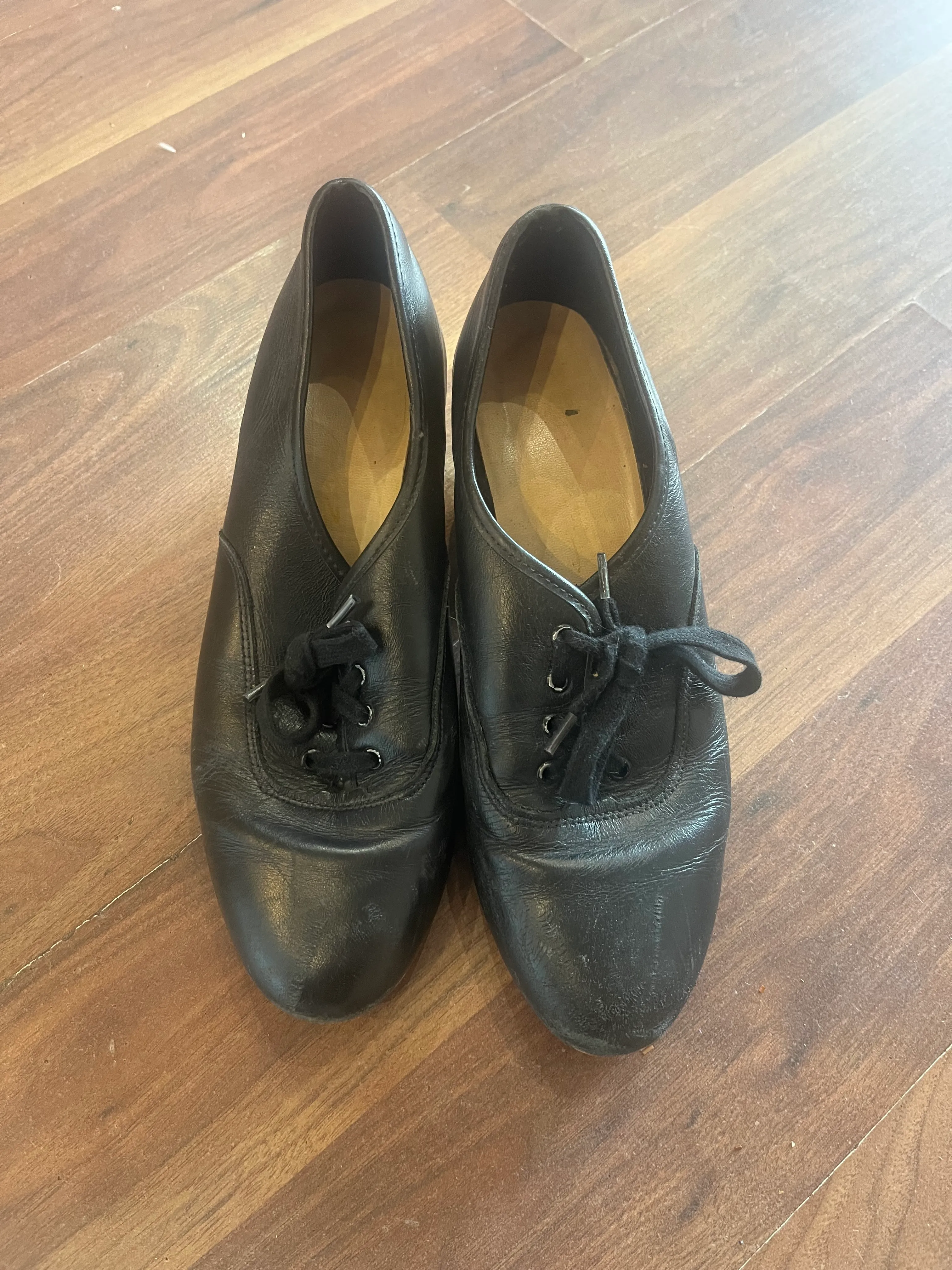 Tap Shoes- Black Heeled