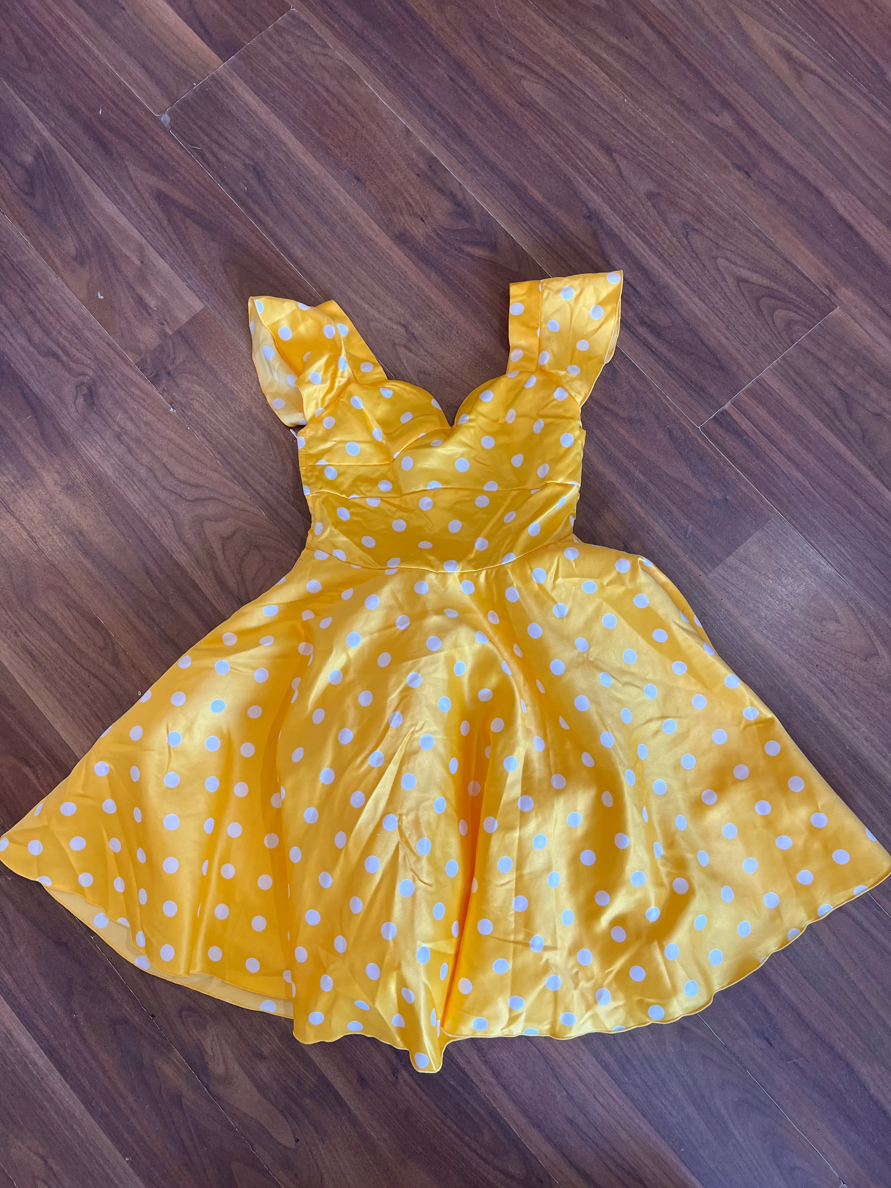 Dress- Yellow and white spot