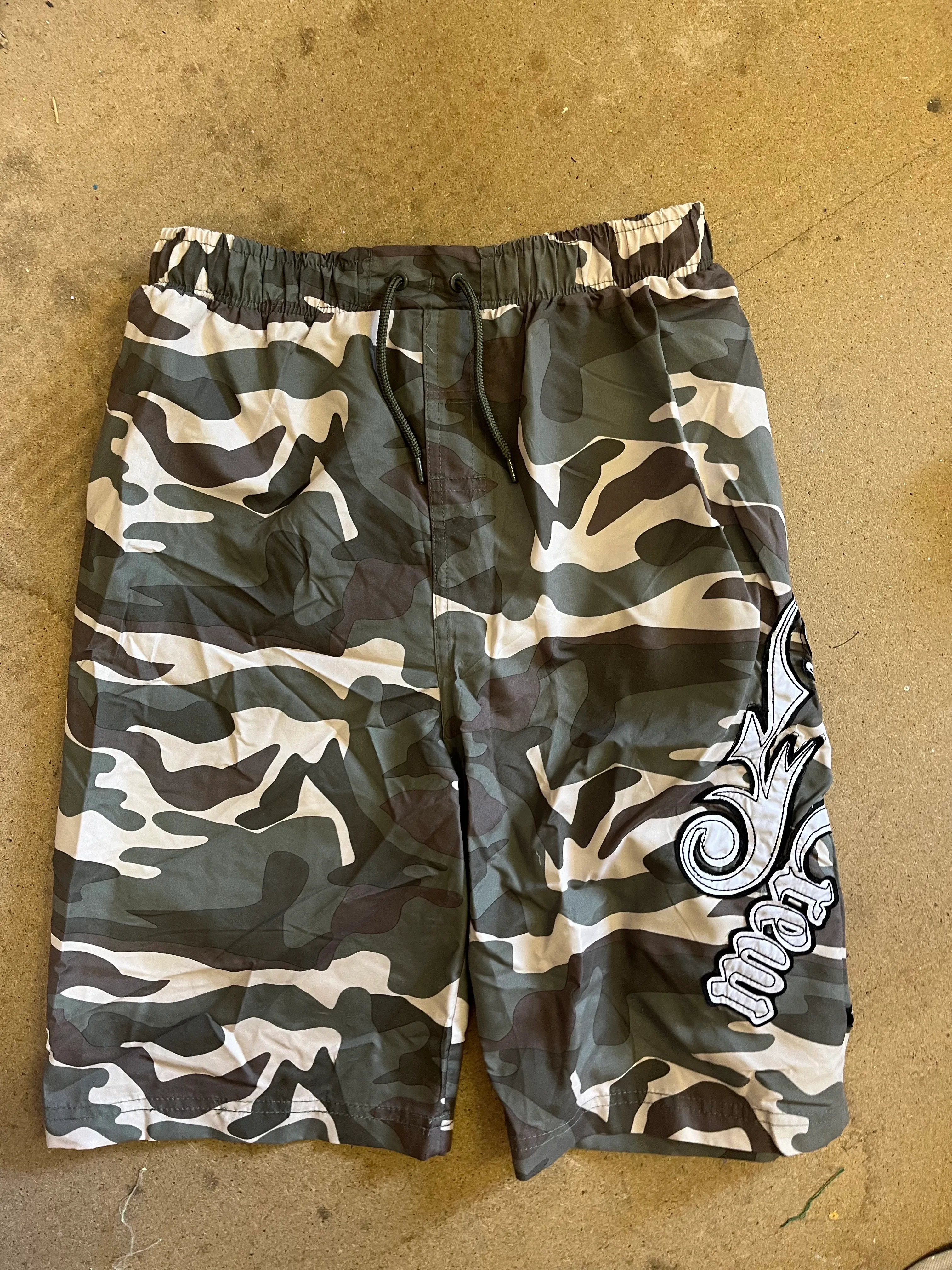 Character- Camouflage shorts and caps