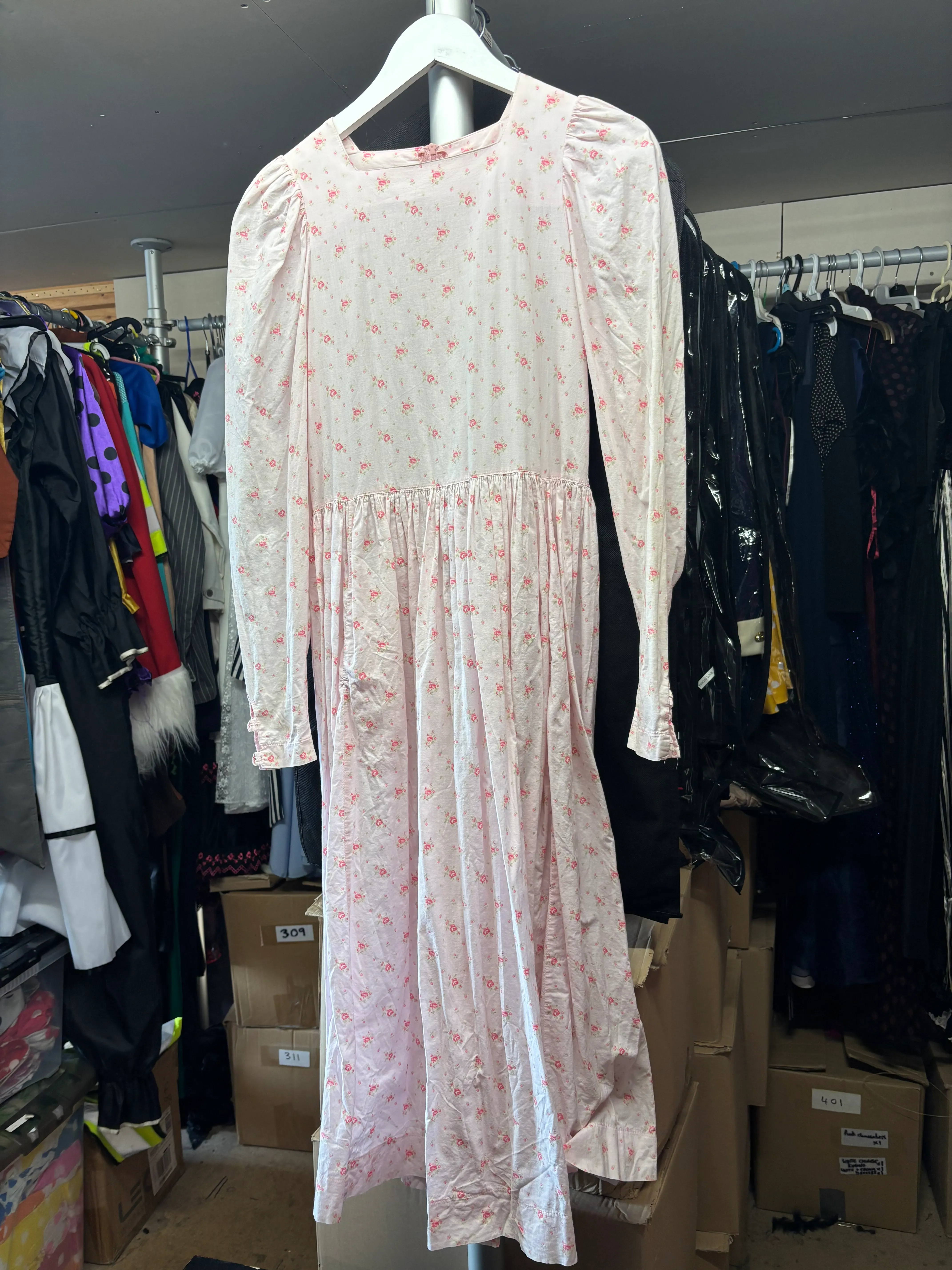 Dress- Pink and White floral