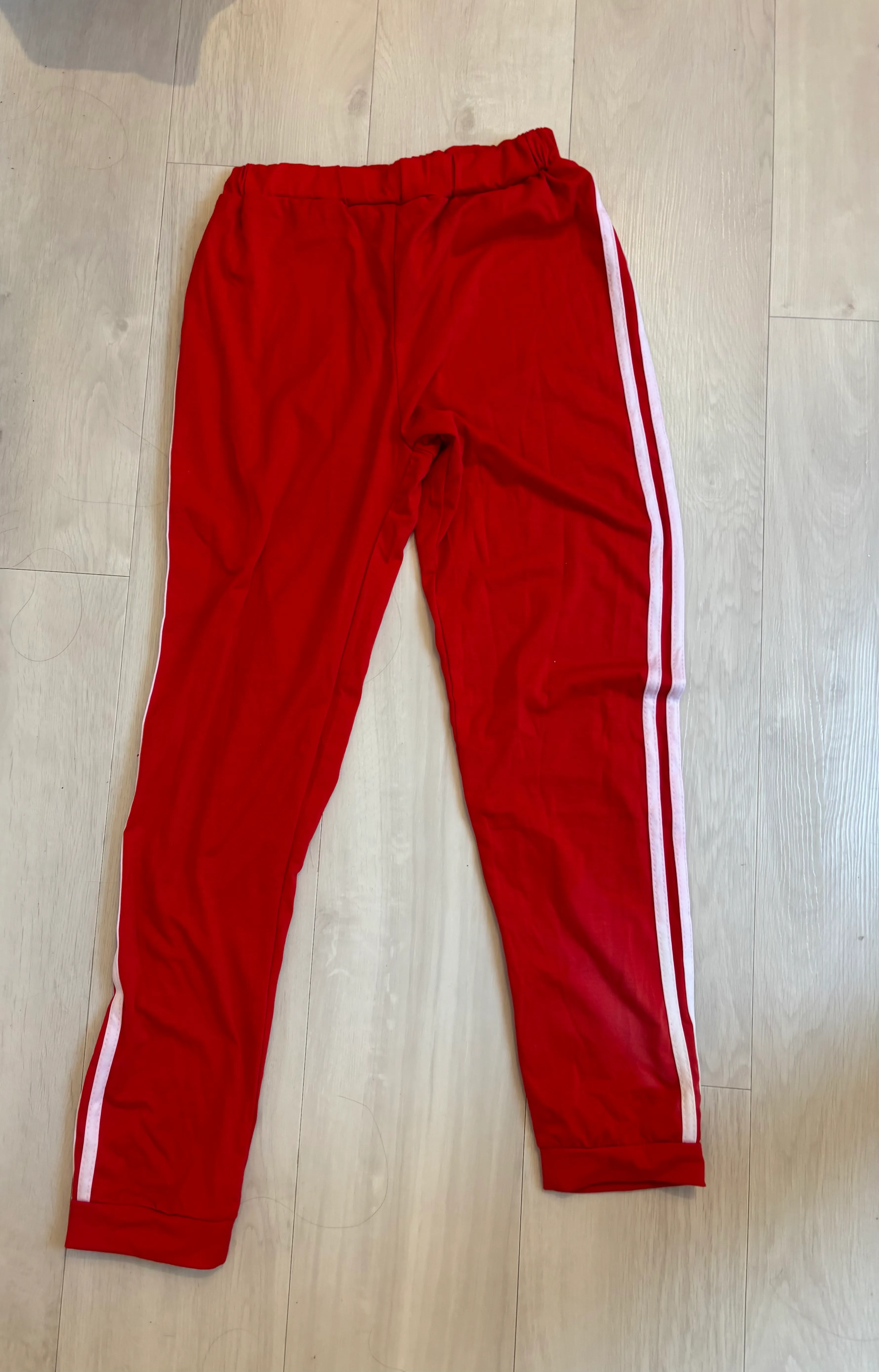 Leggings- red and white