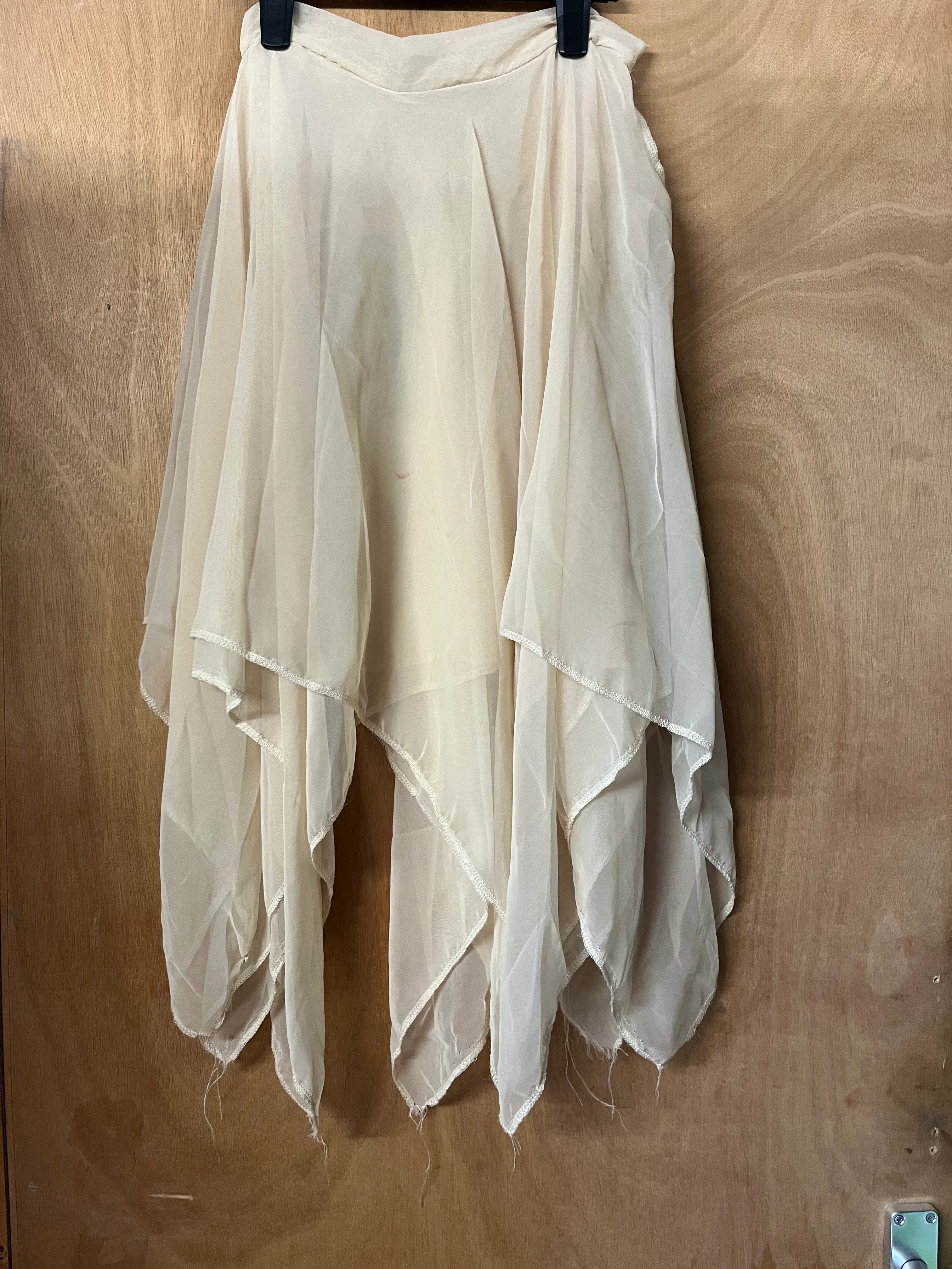 Skirt- Pale yellow net 