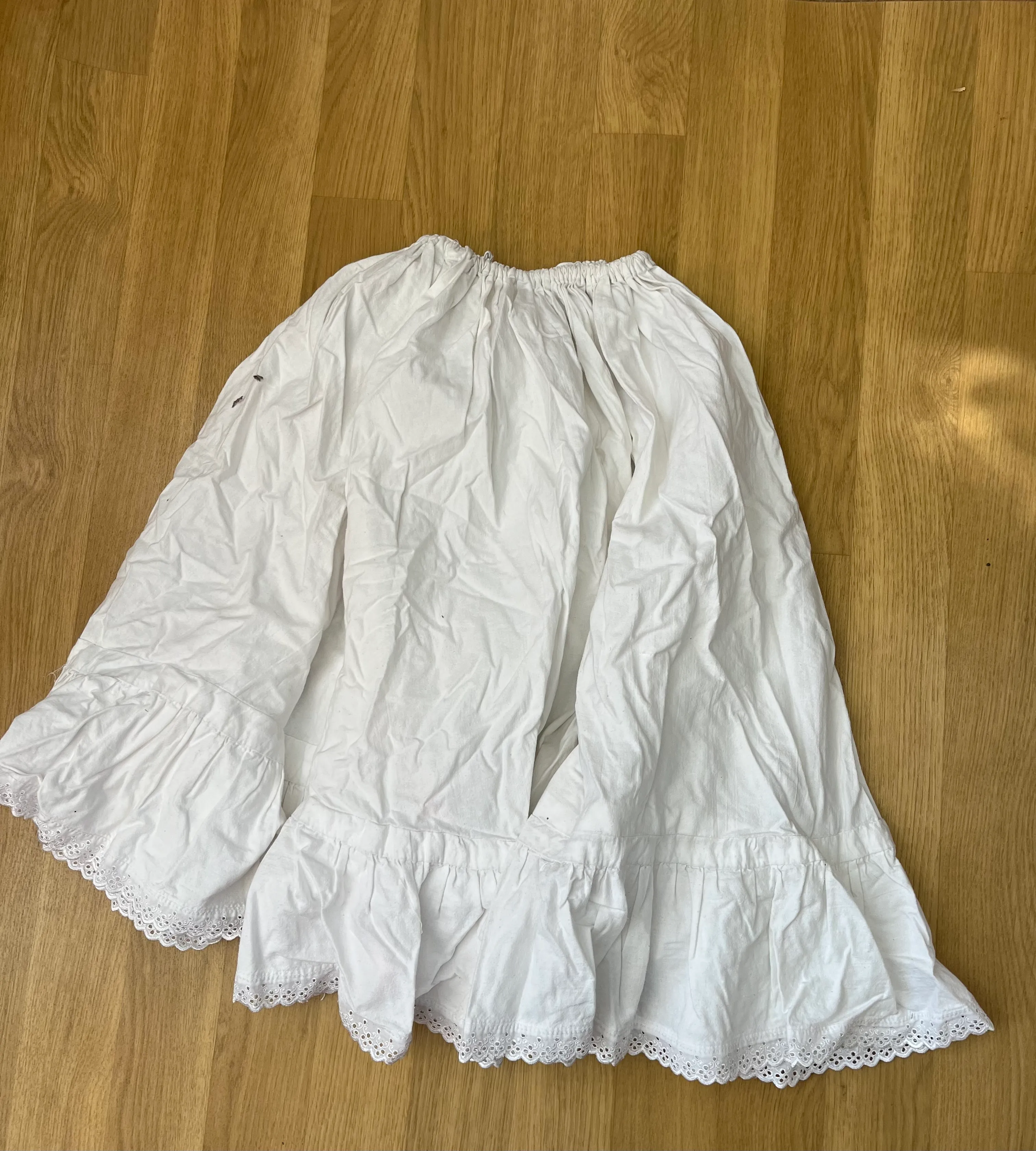 Petticoat- White/Cream