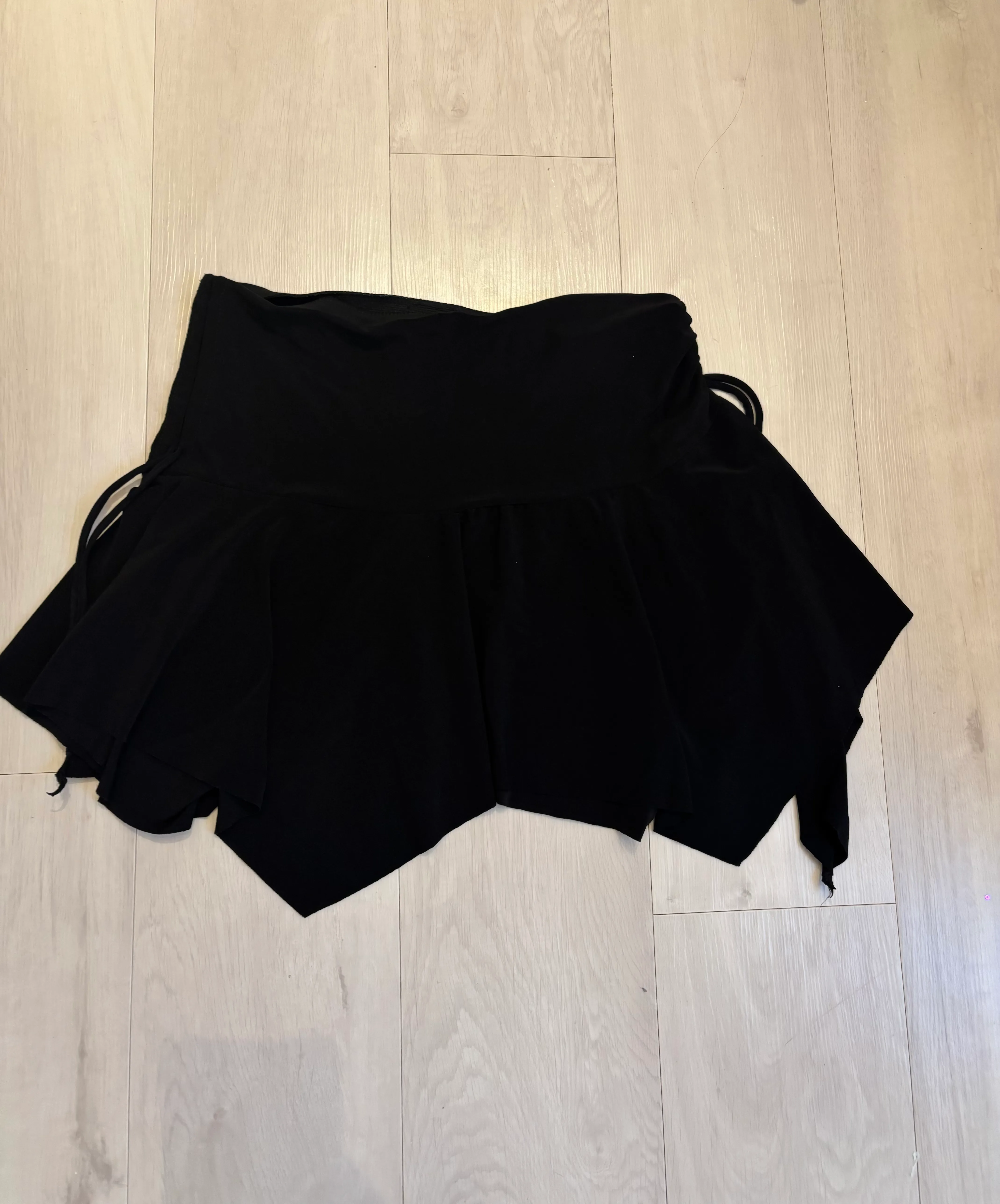 Skirt- Black Floaty Skirt
