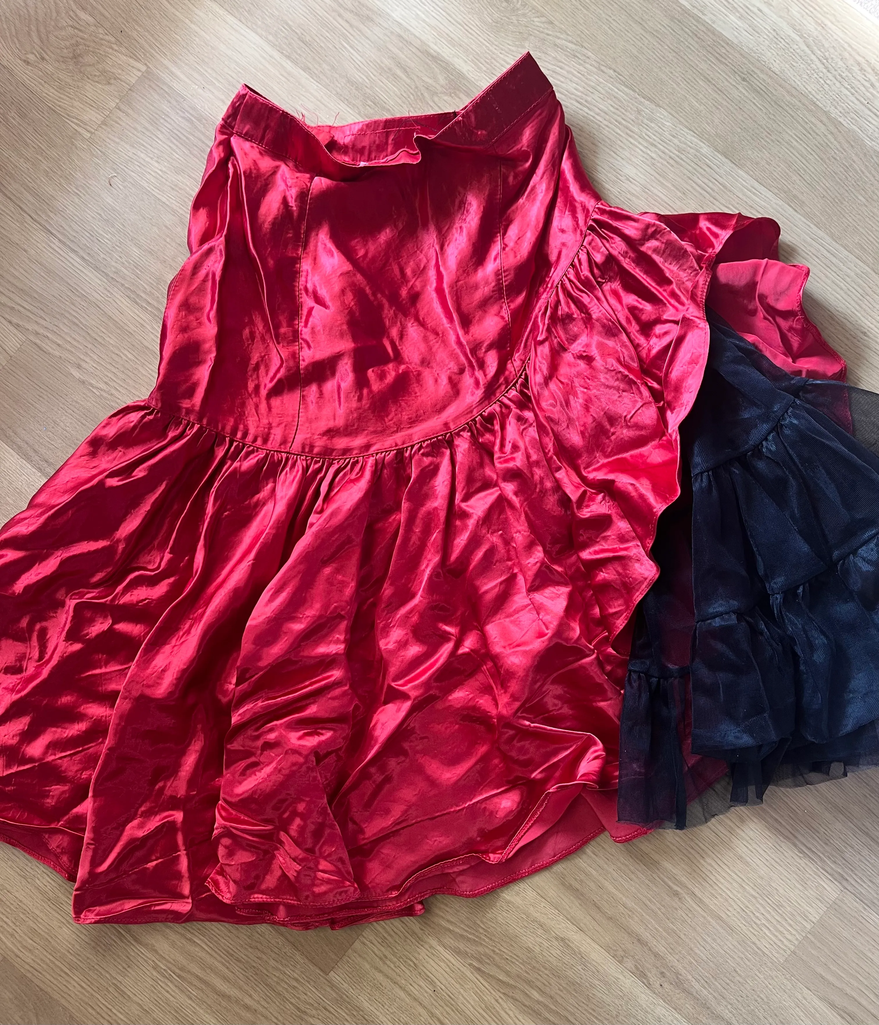 Skirt- Red and Black Ruffle