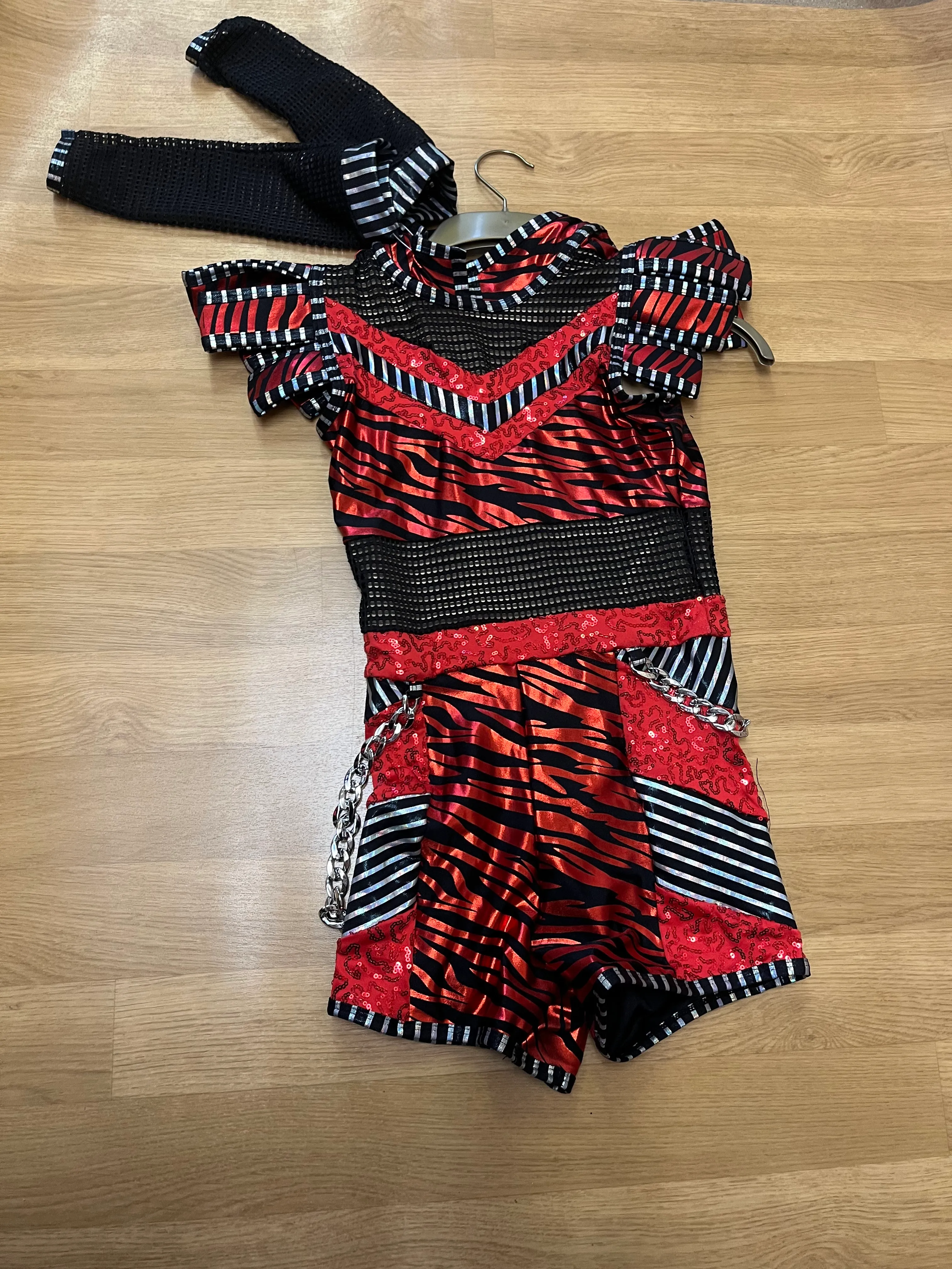 Six- Anne Of Cleaves