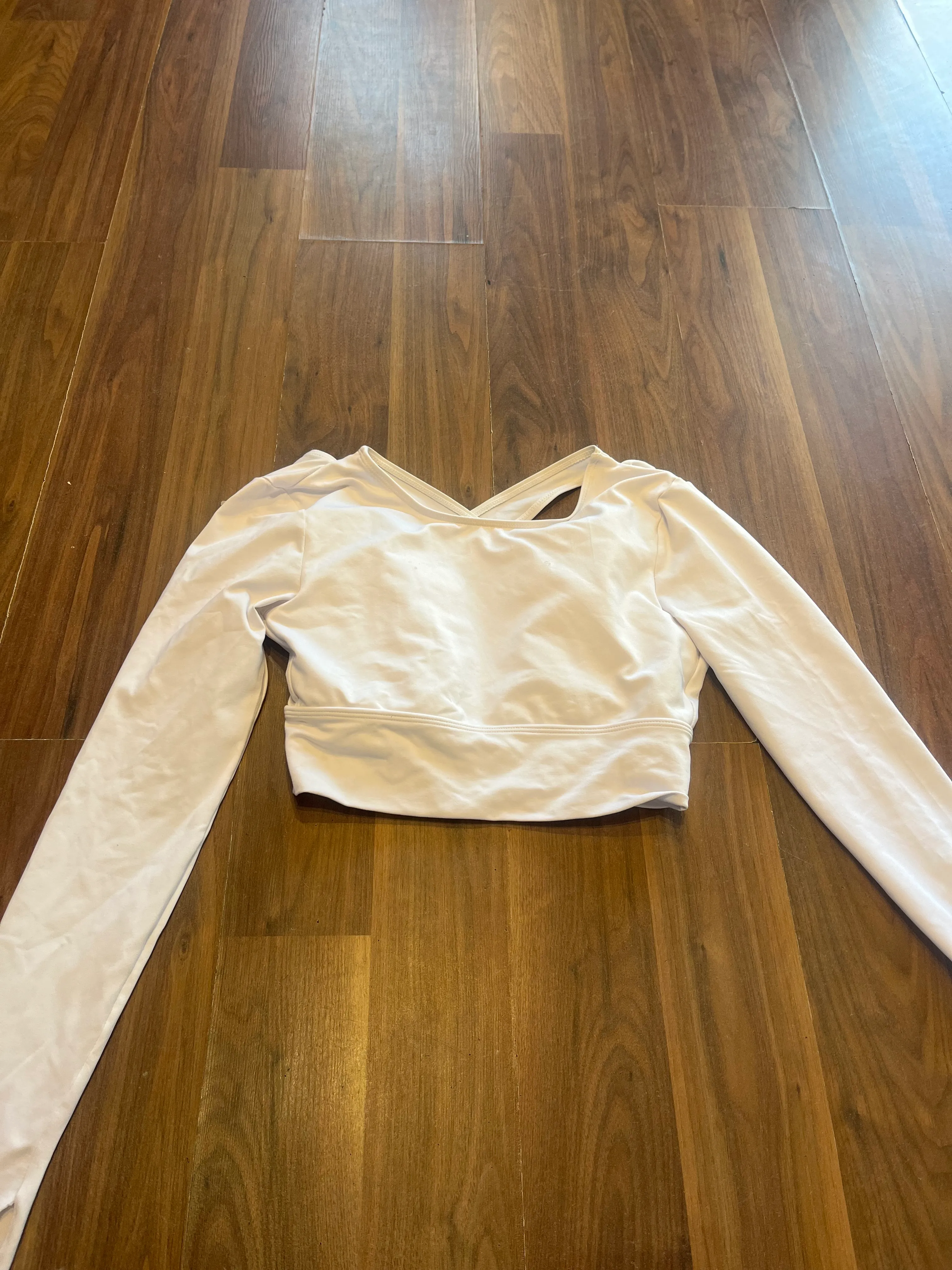 Top- Cross back long sleeve 