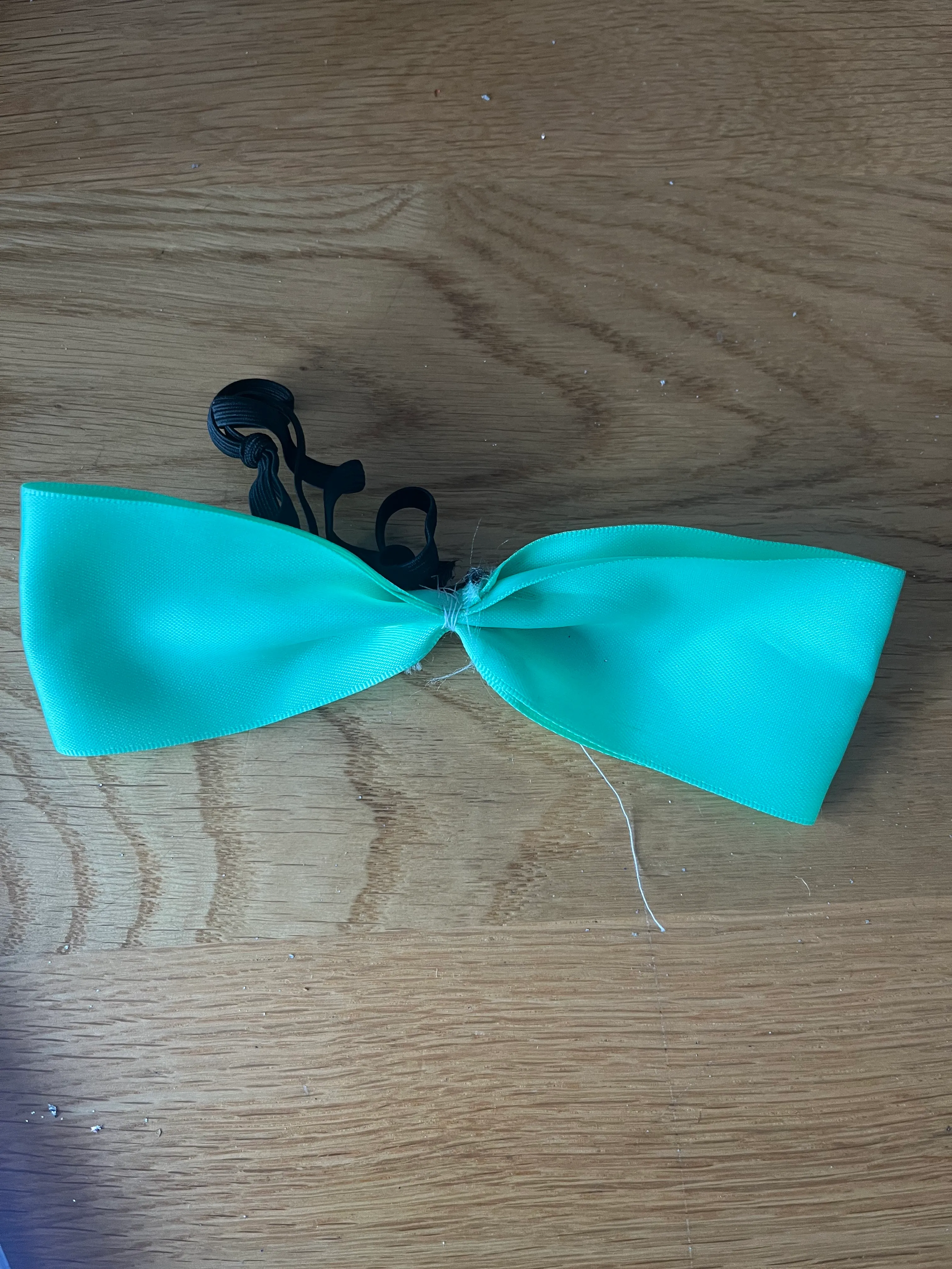 Bow tie- Light Green