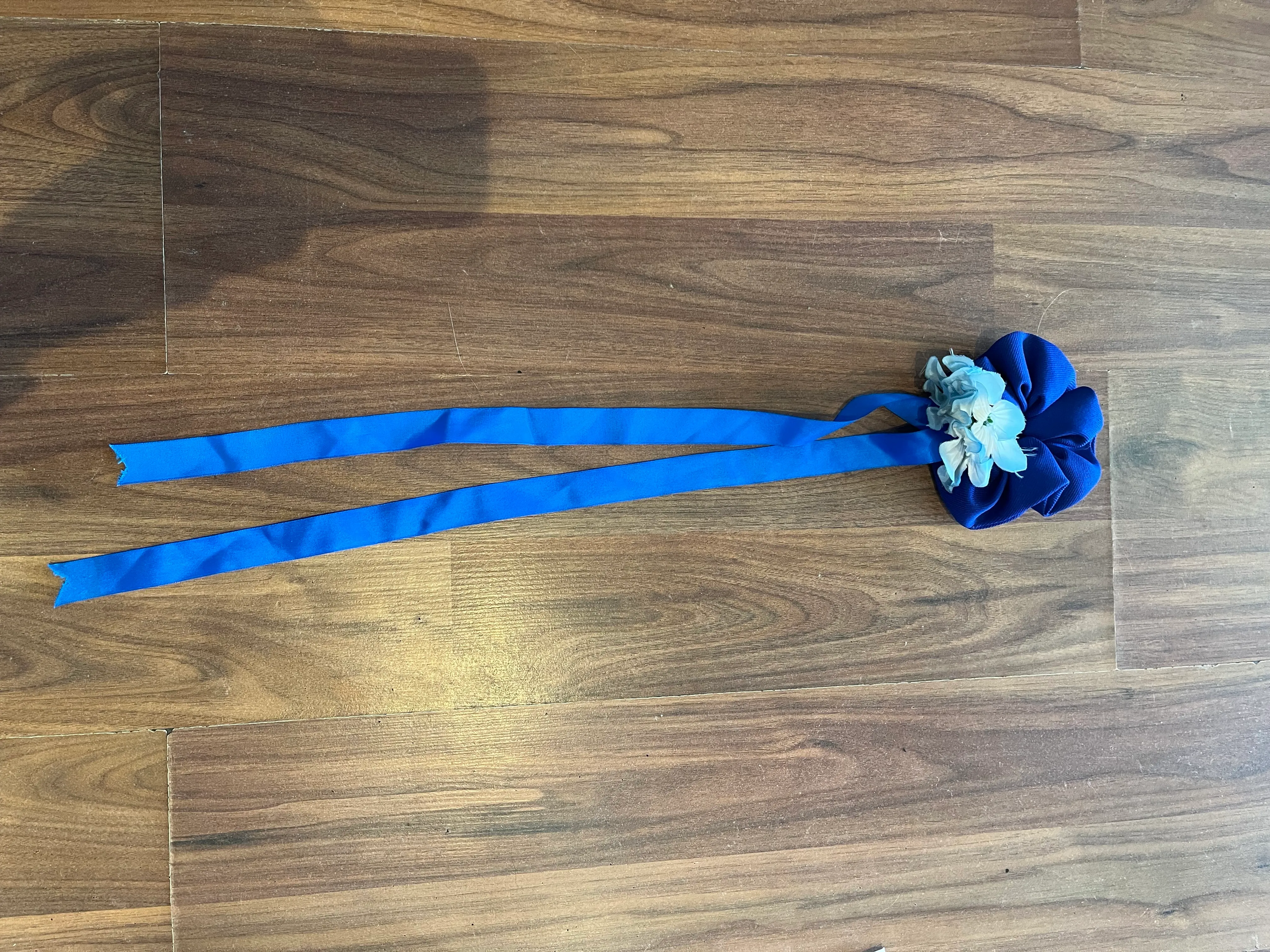 Scrunchies- Navy Blue Flower 