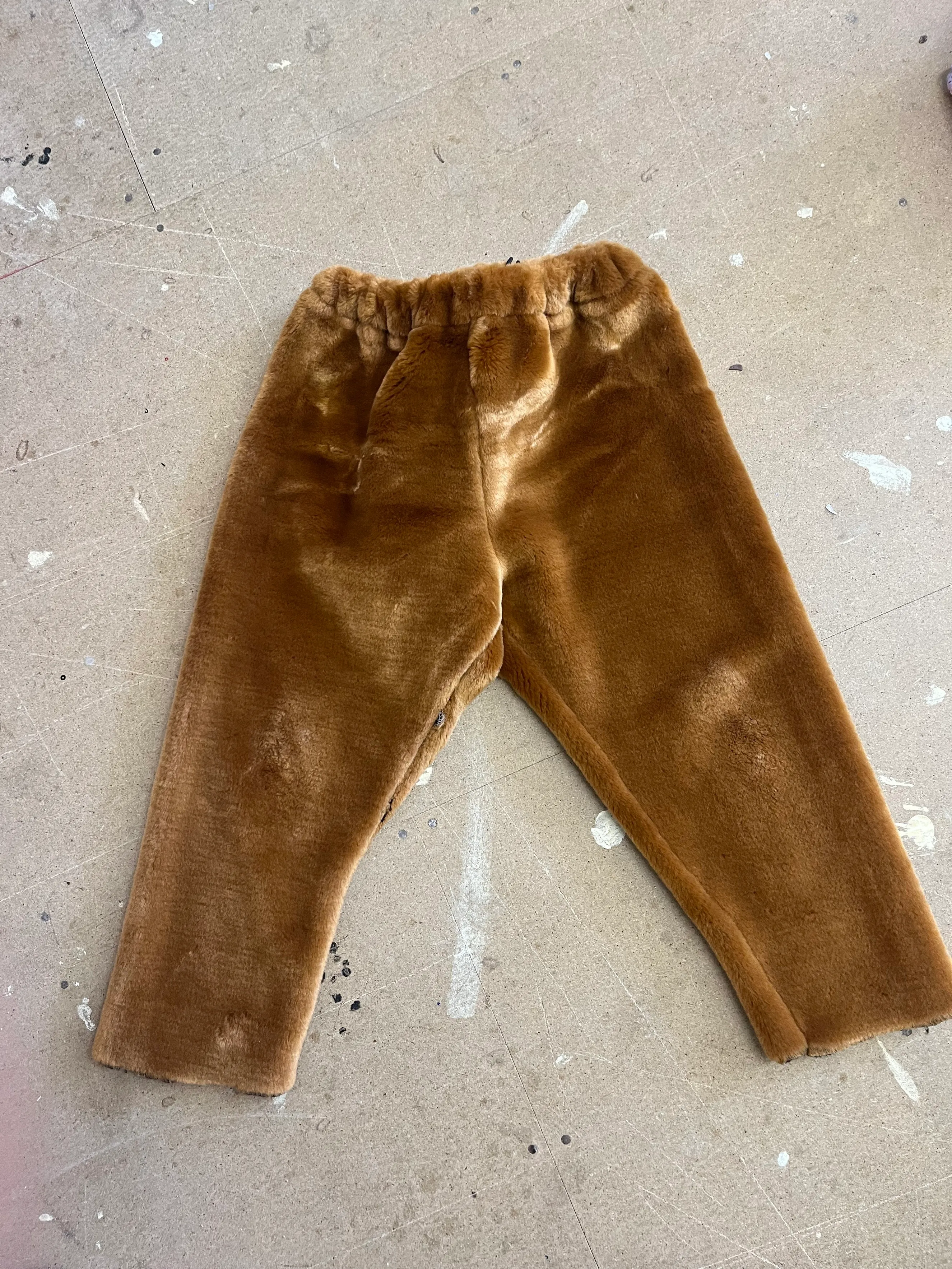 Character- Fluffy shorts with tail 