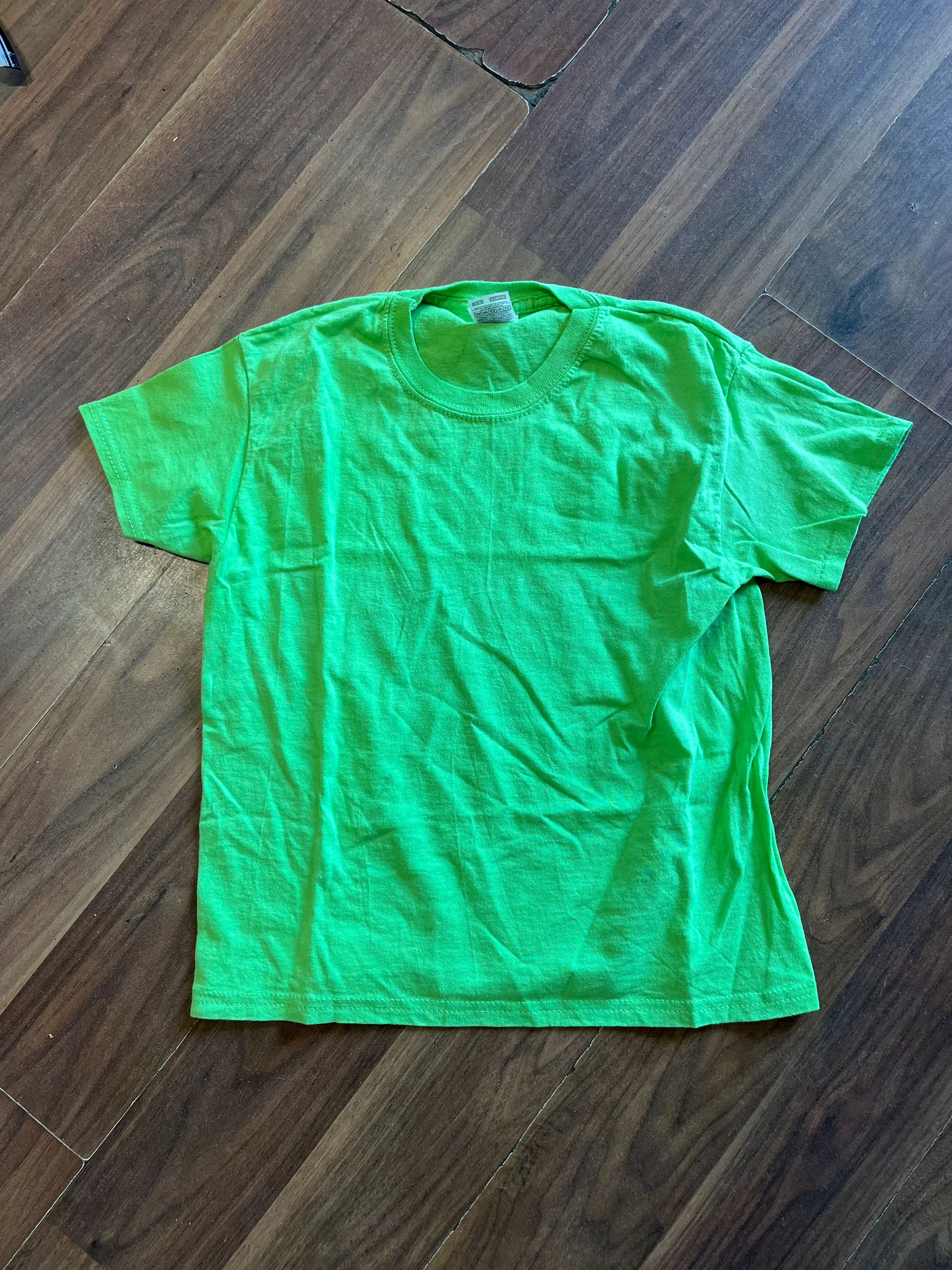 T-Shirt - Neon Green
