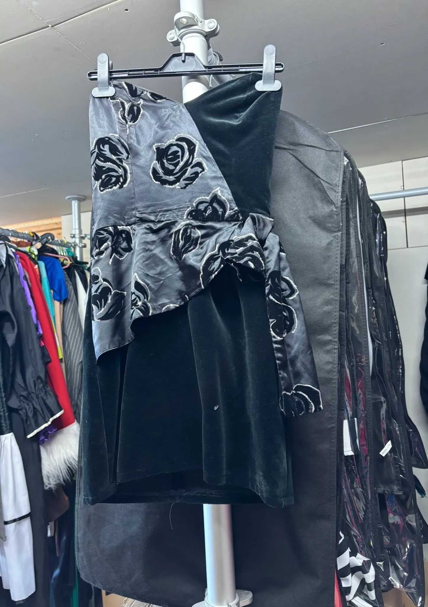 Dress- Black flower bandeau