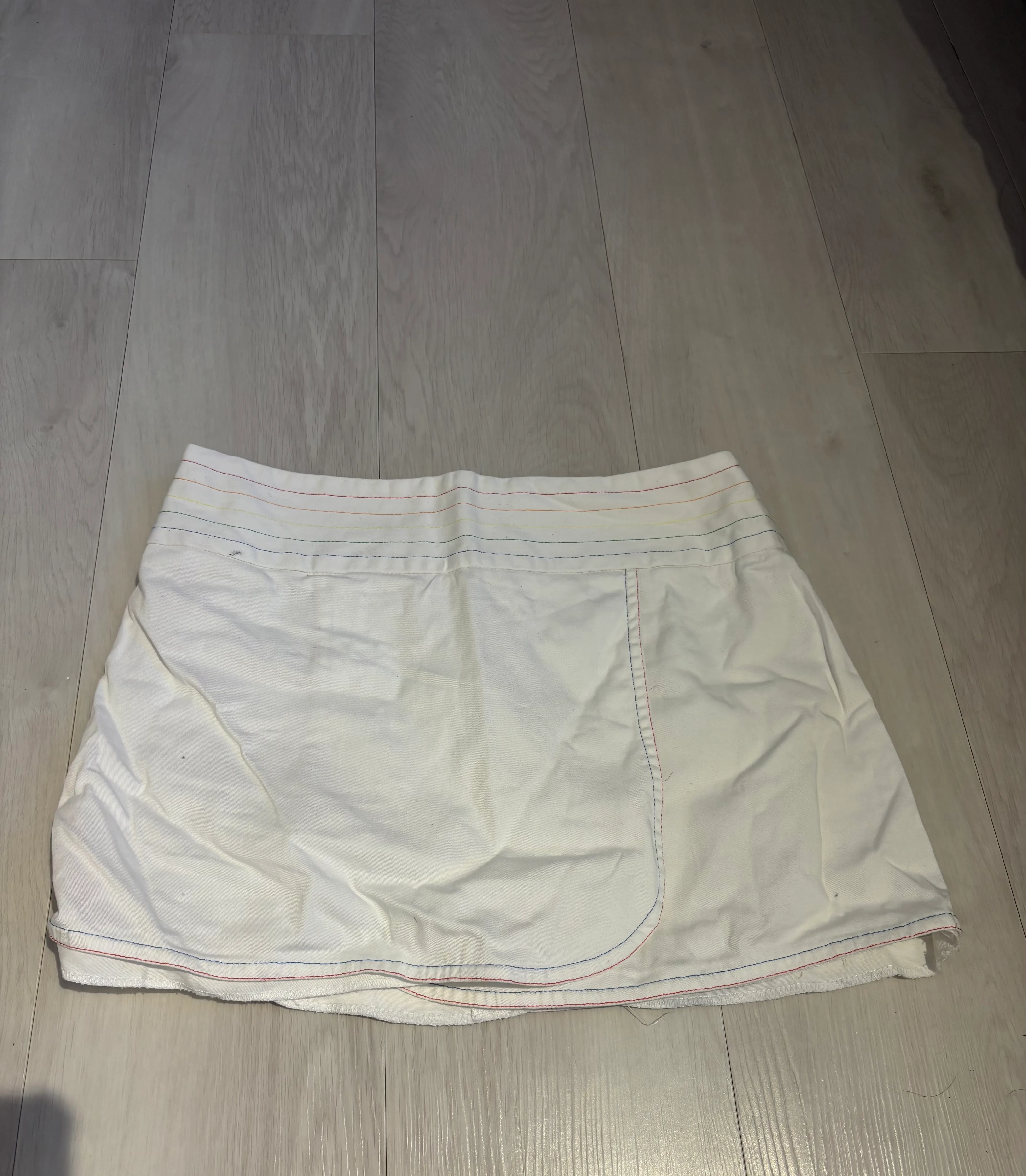 Skirt- White Rainbow 