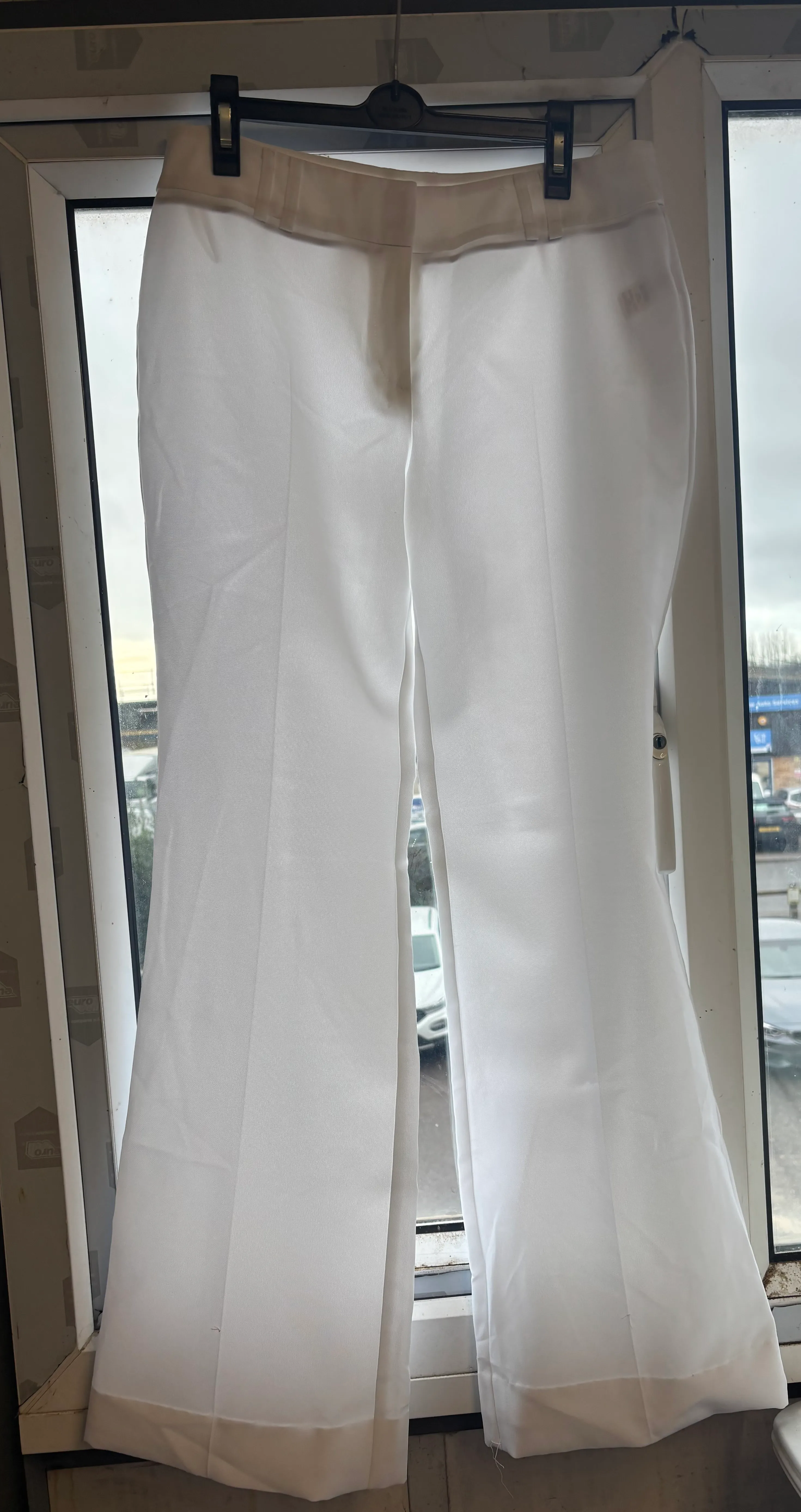 Trousers- White plain design