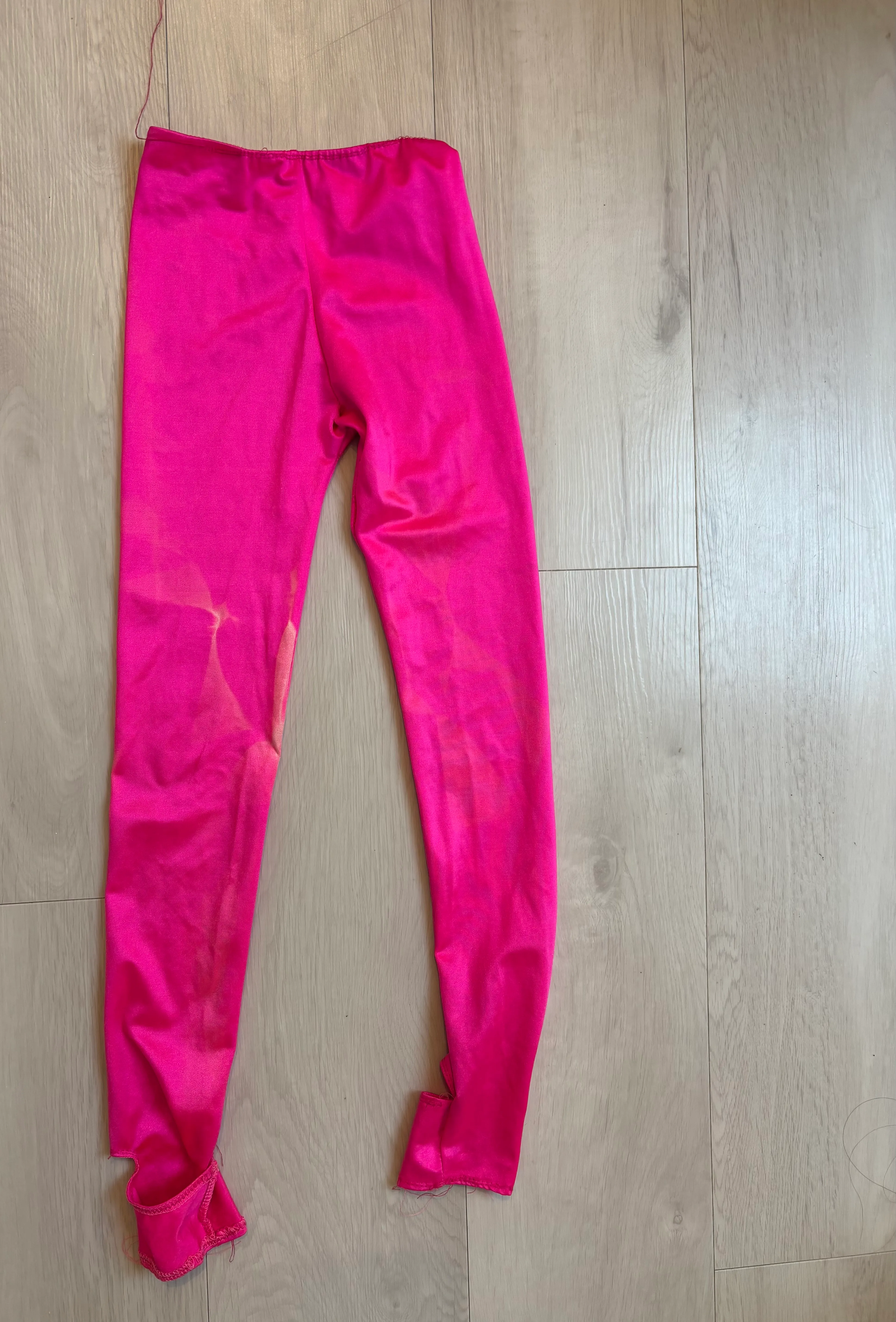 Leggings- Neon Pink stirrups