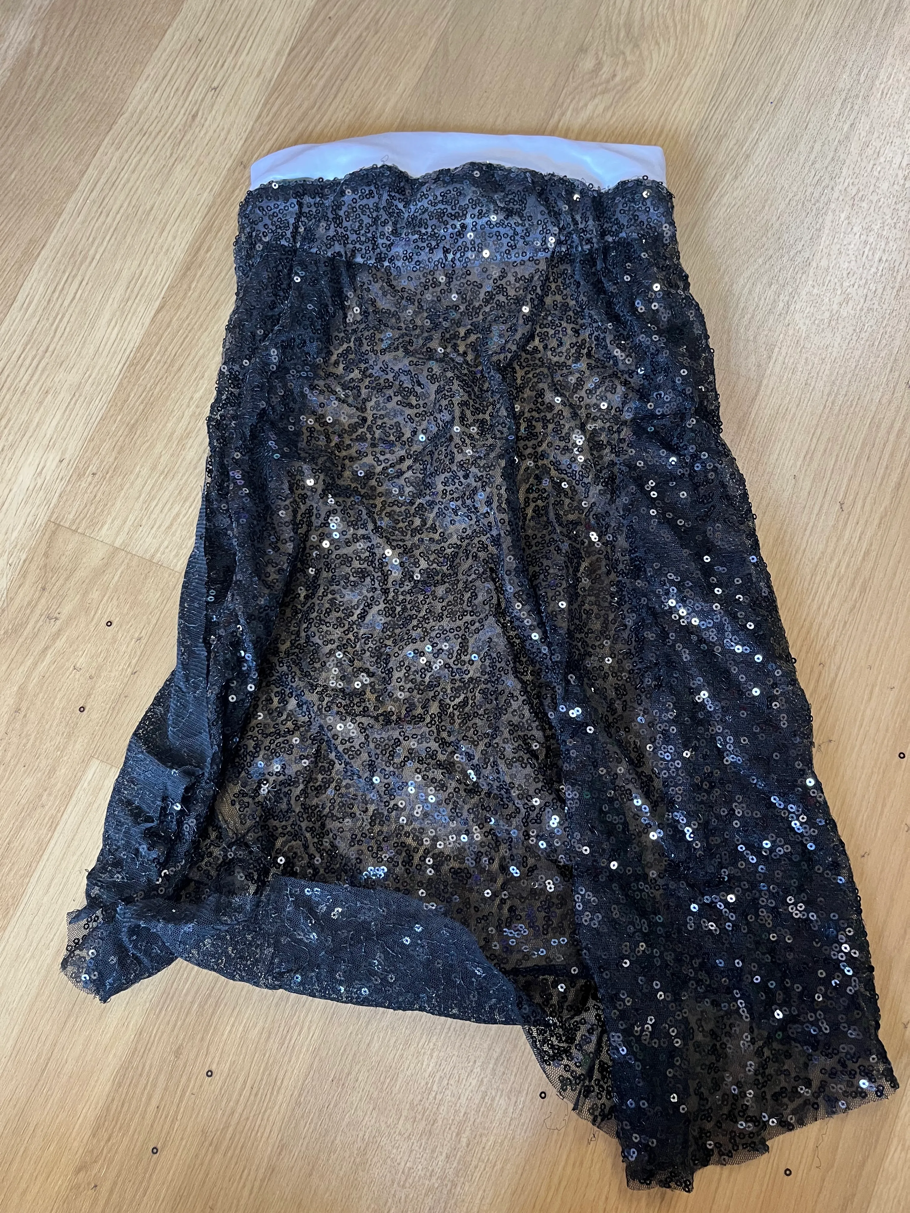 Nun Headpiece- Sparkly black and white