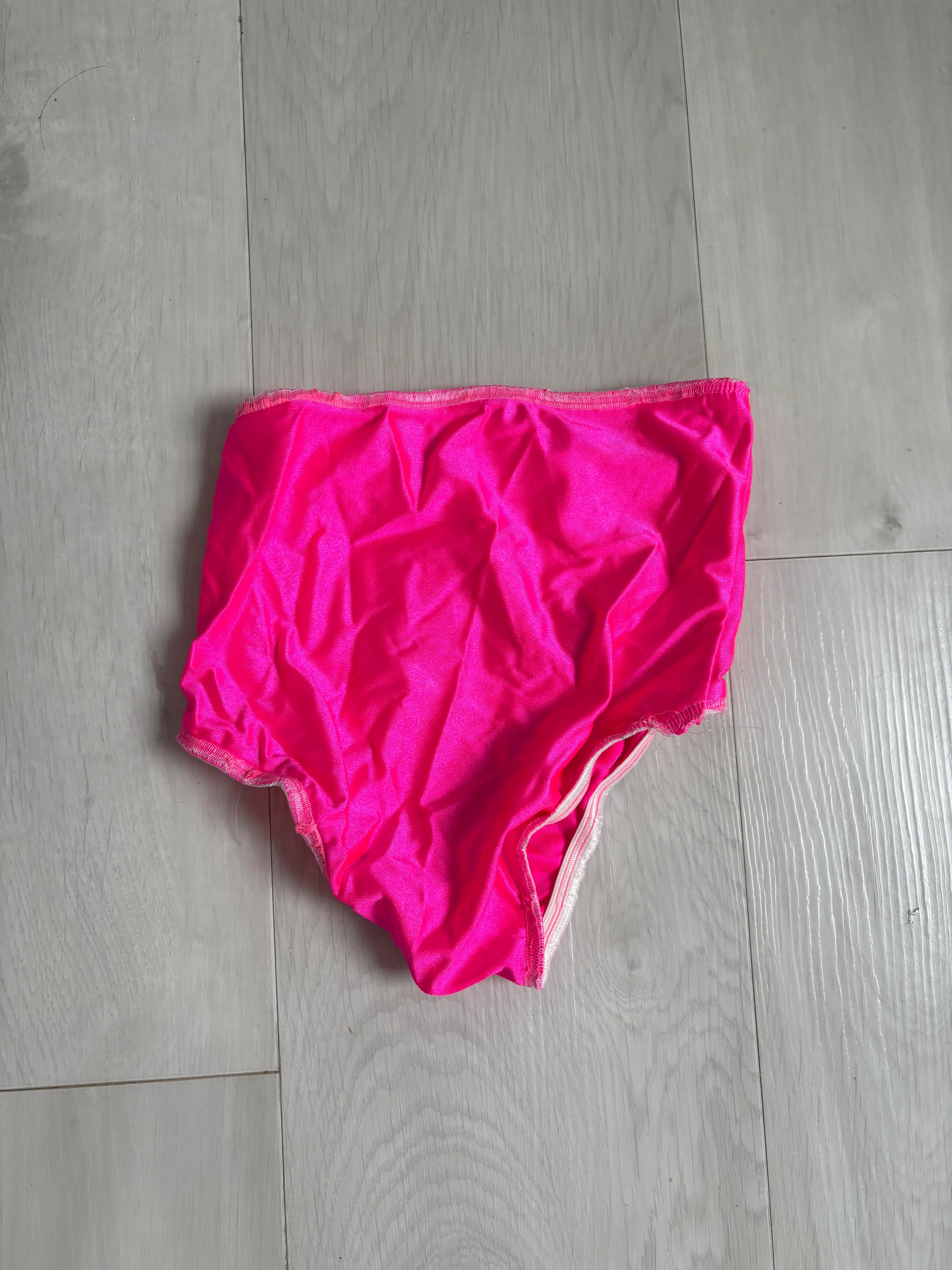 Dance Briefs- Neon Pink