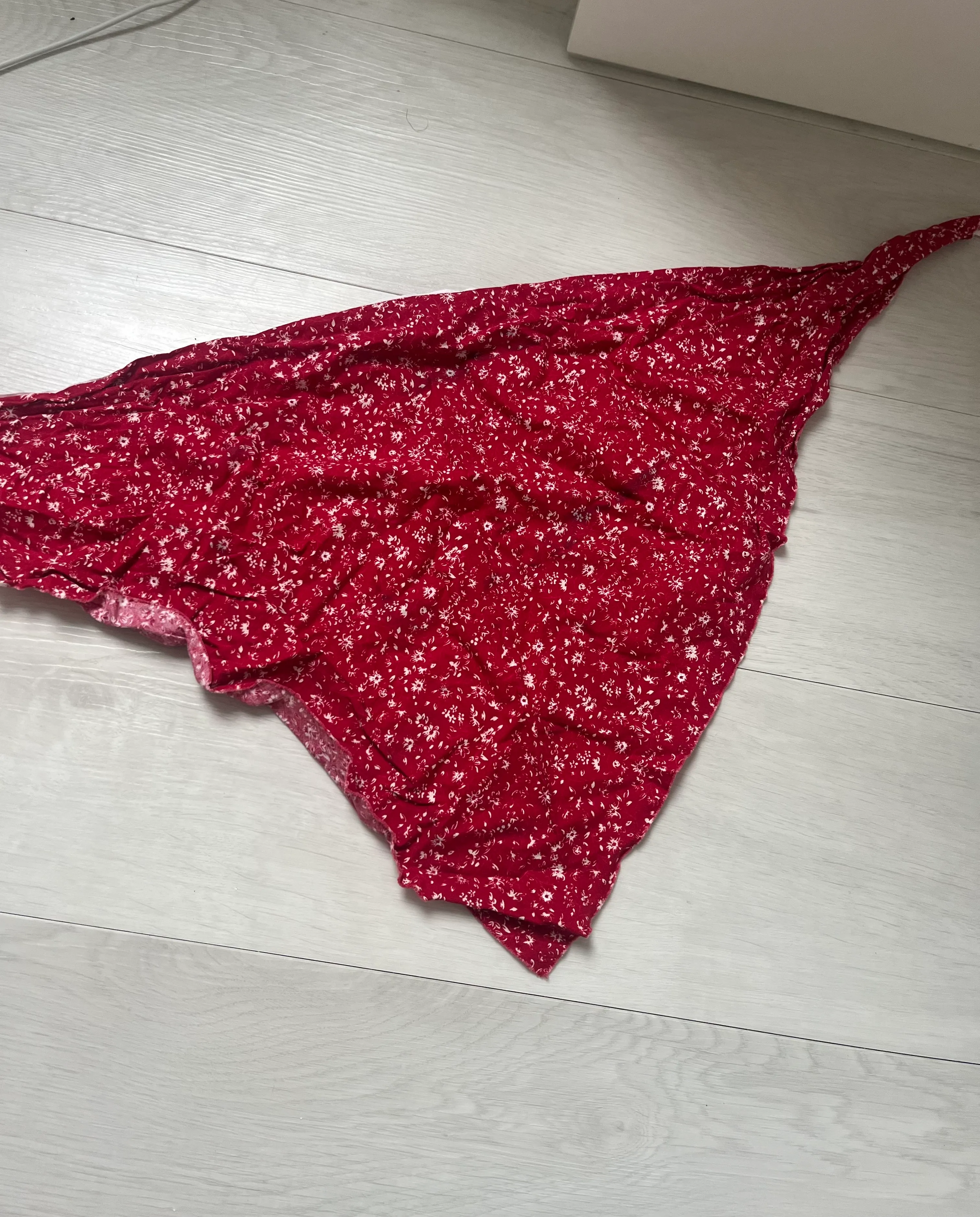 Neck Scarf- Burgundy and White Patterned