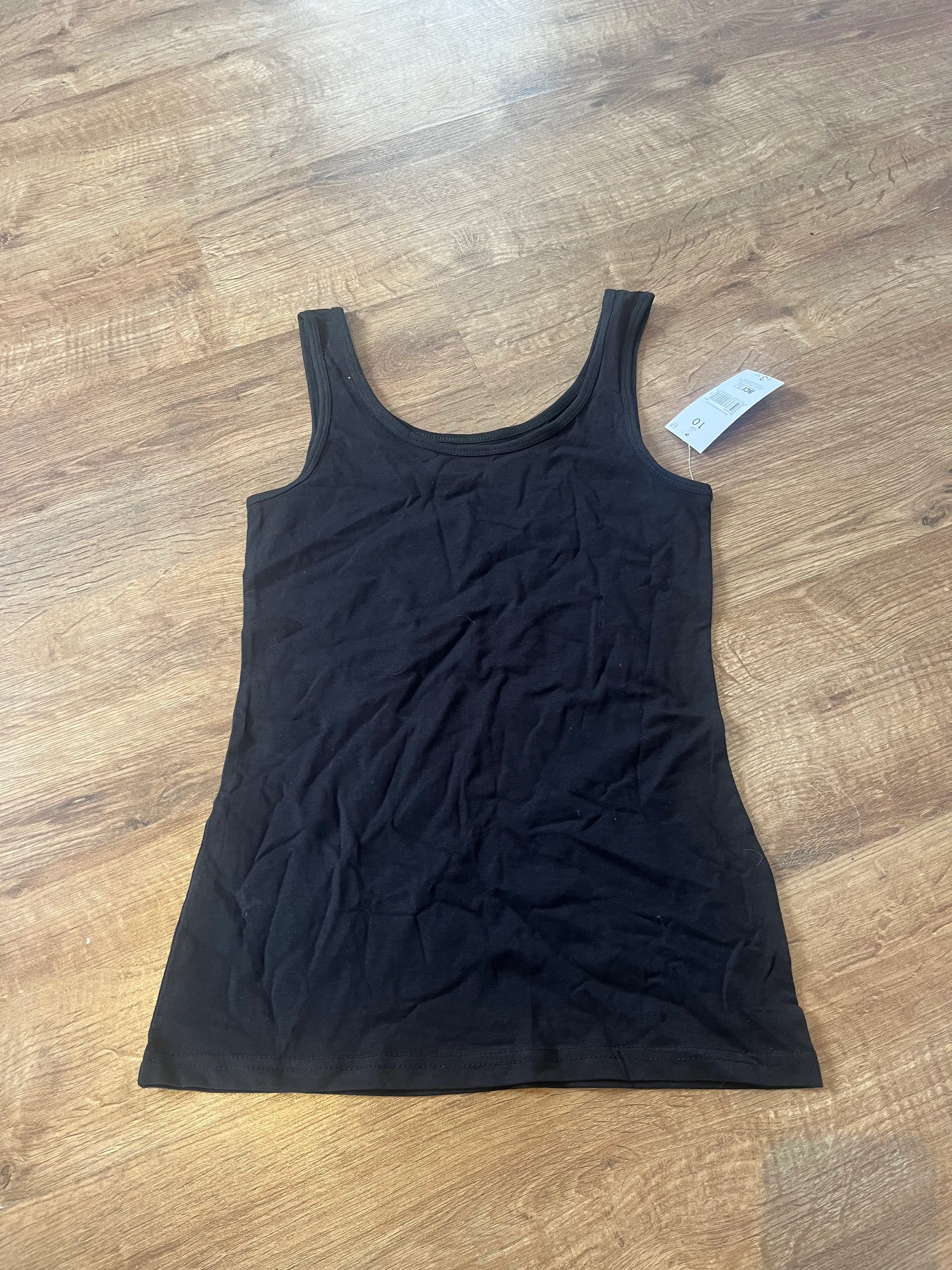 Tops- Black thick strap