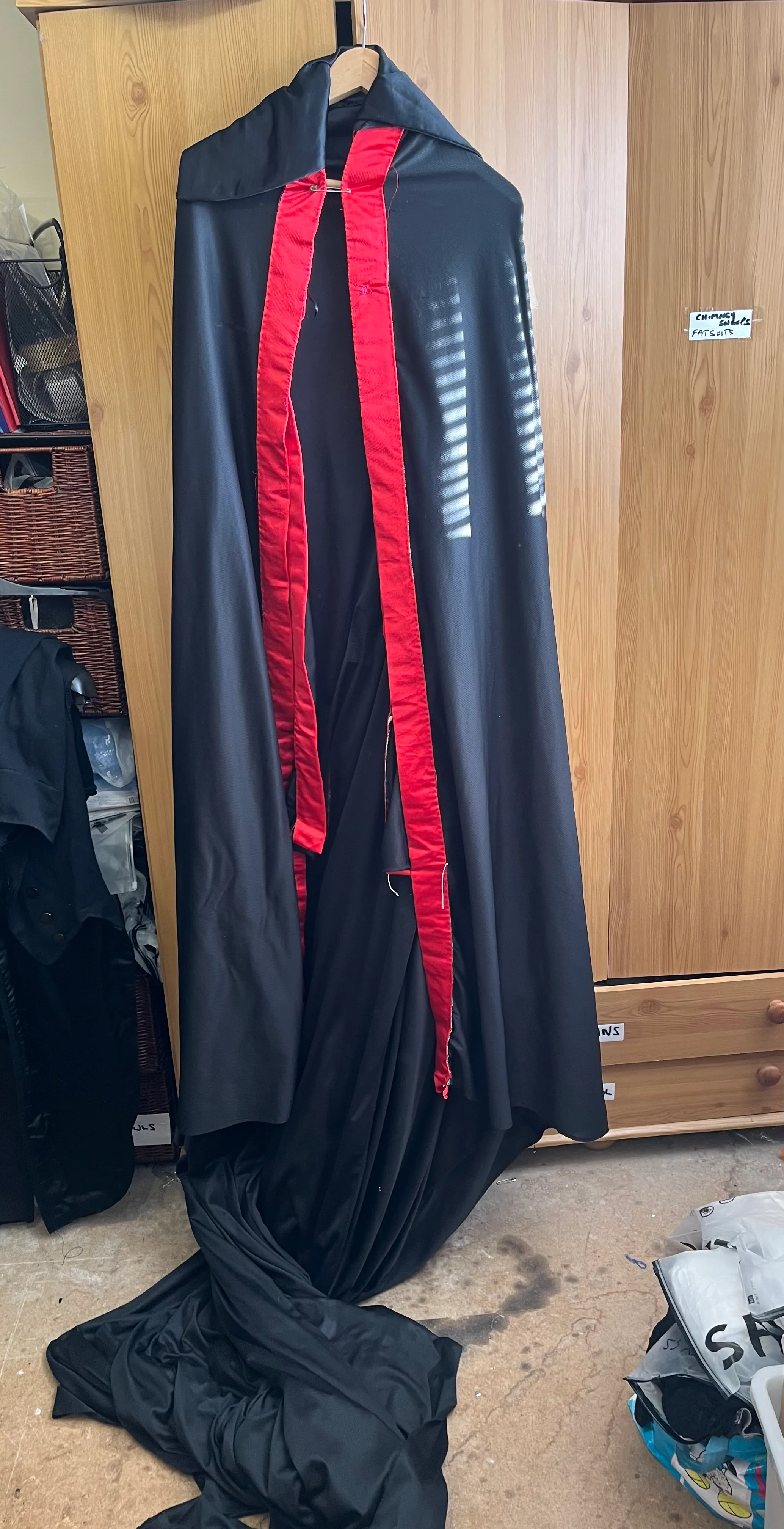 Cape- Black and Red long trail