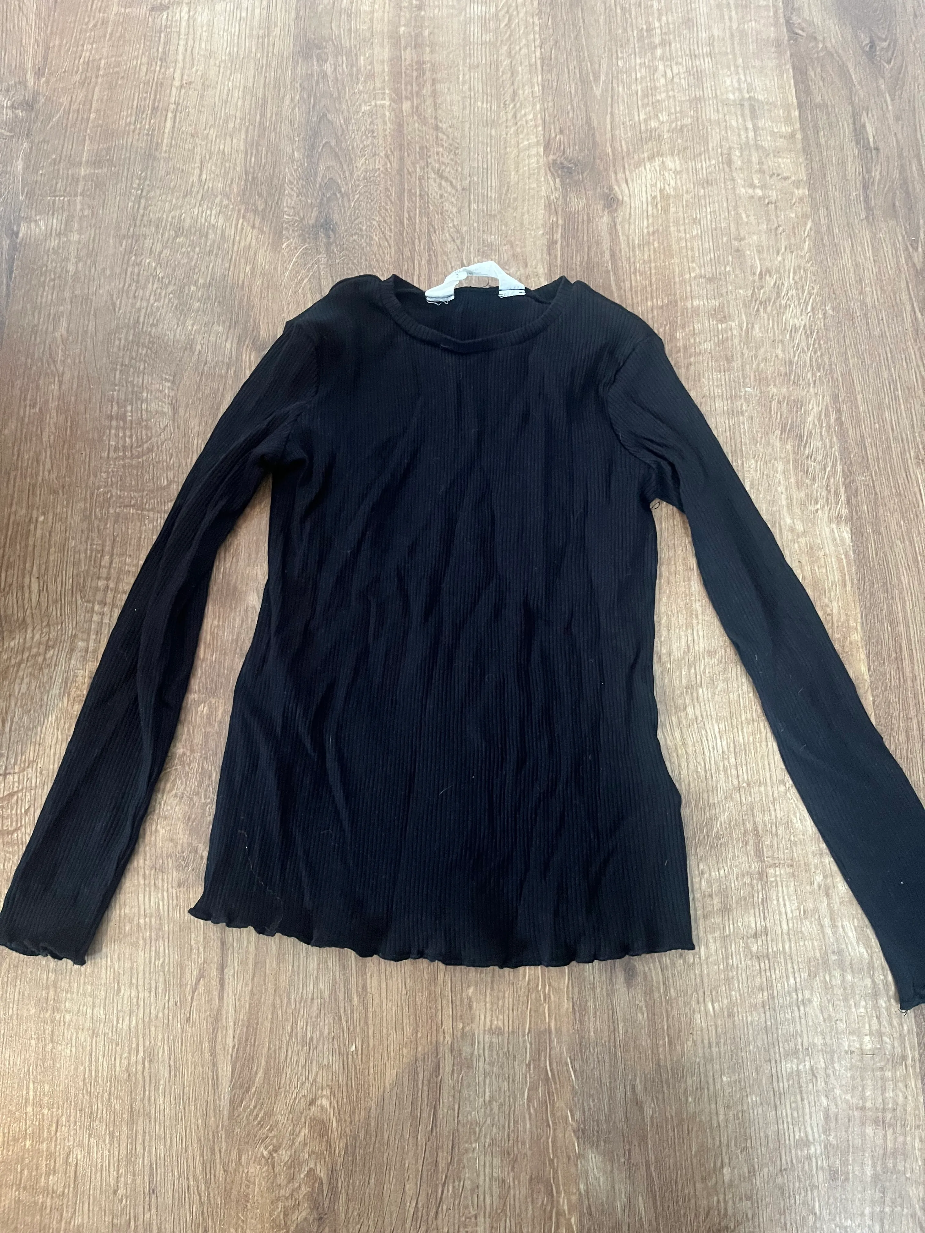Top- Black Ribbed long sleeve