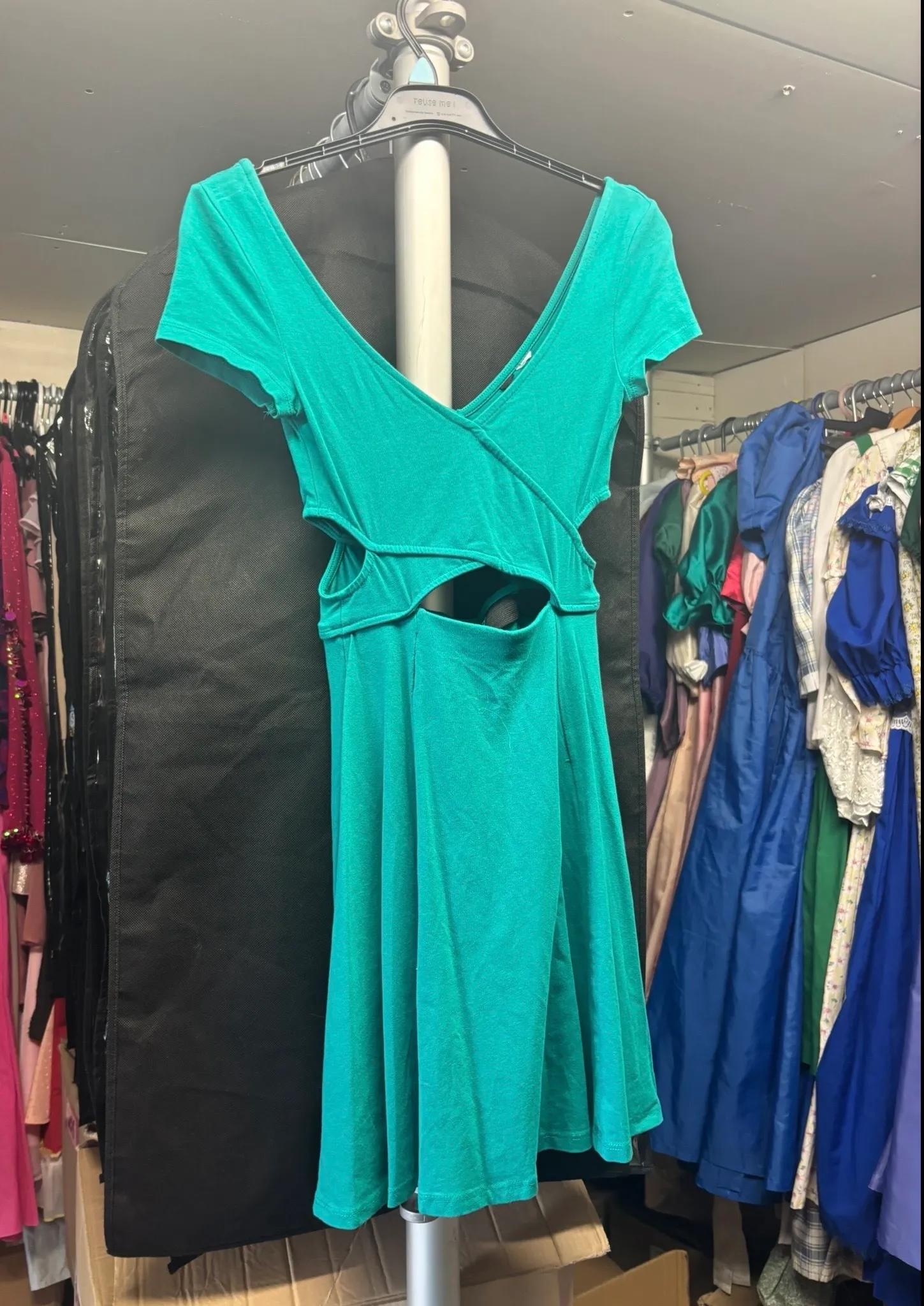 Dress- Green cut out design