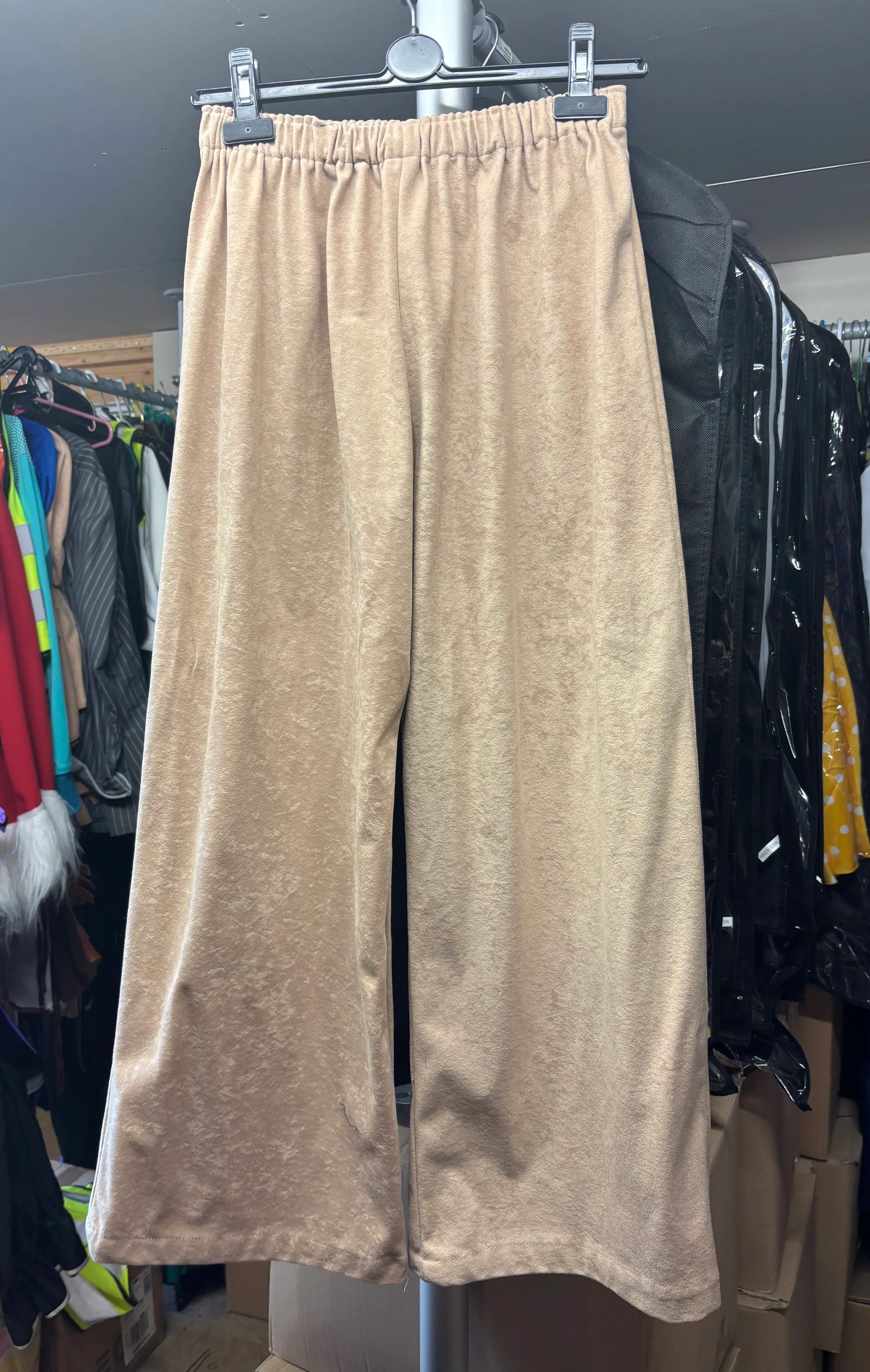 Trousers- Beige Velour