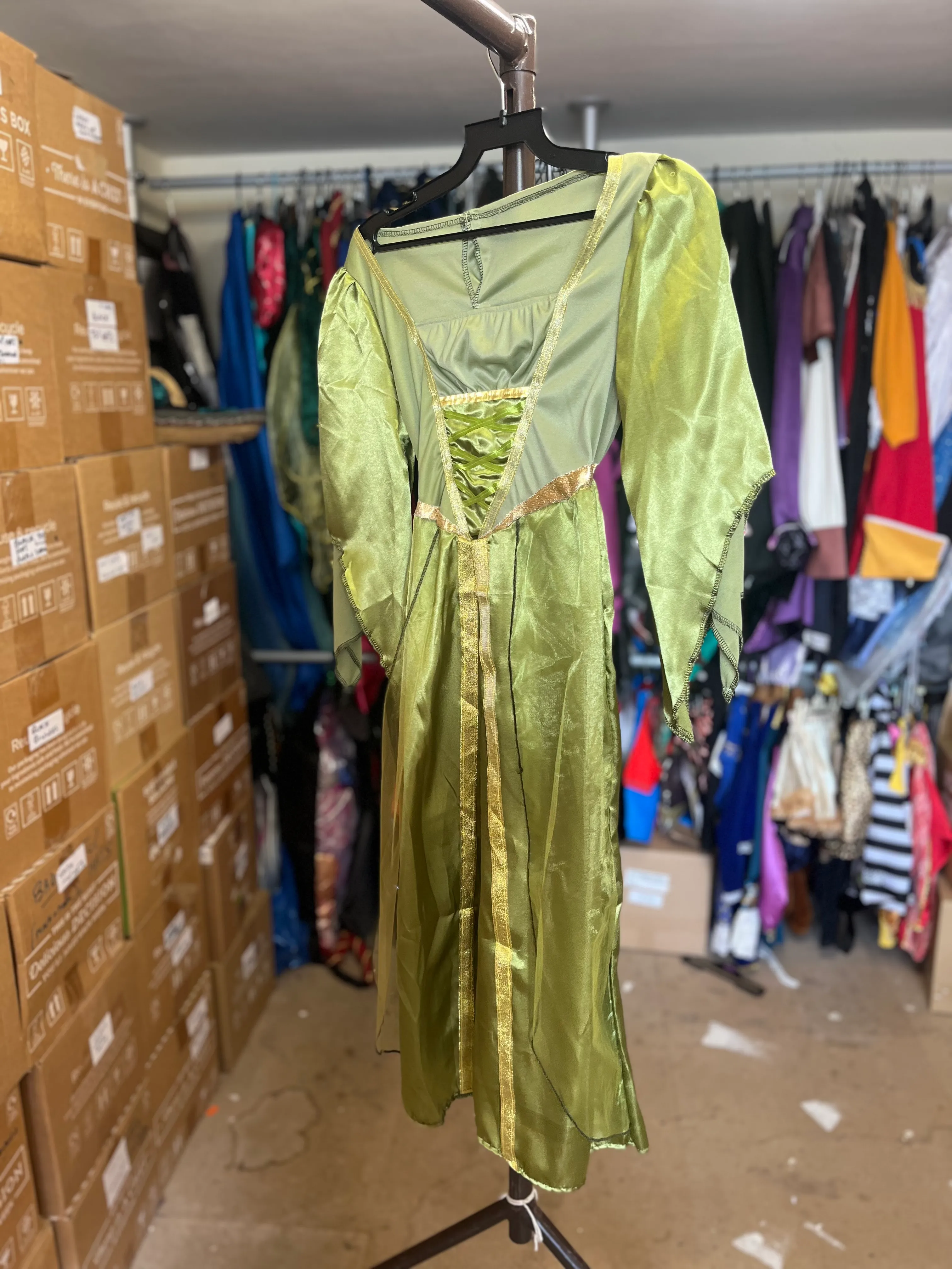 Character- Medieval Green Princess