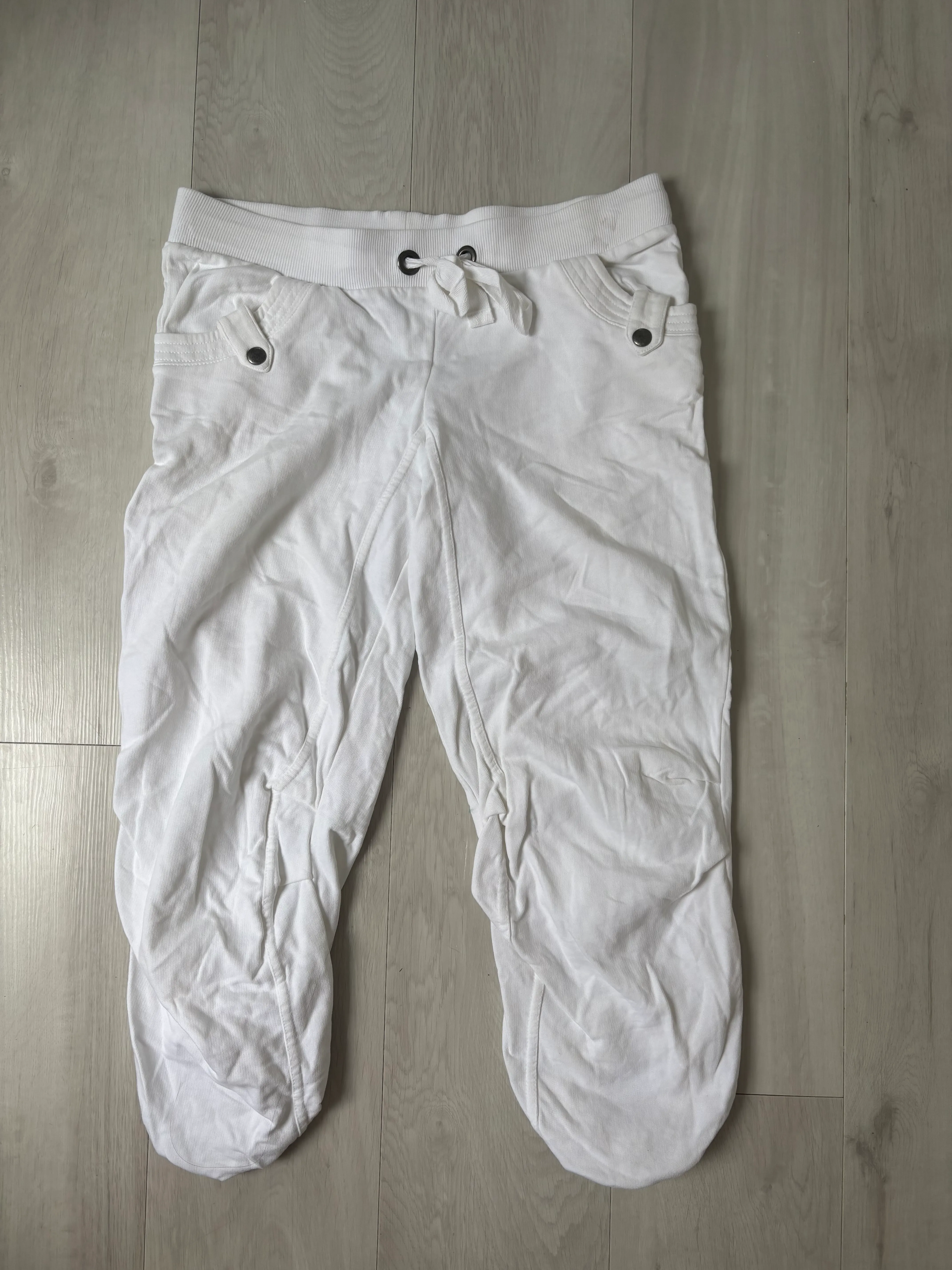 Trousers- White Cropped