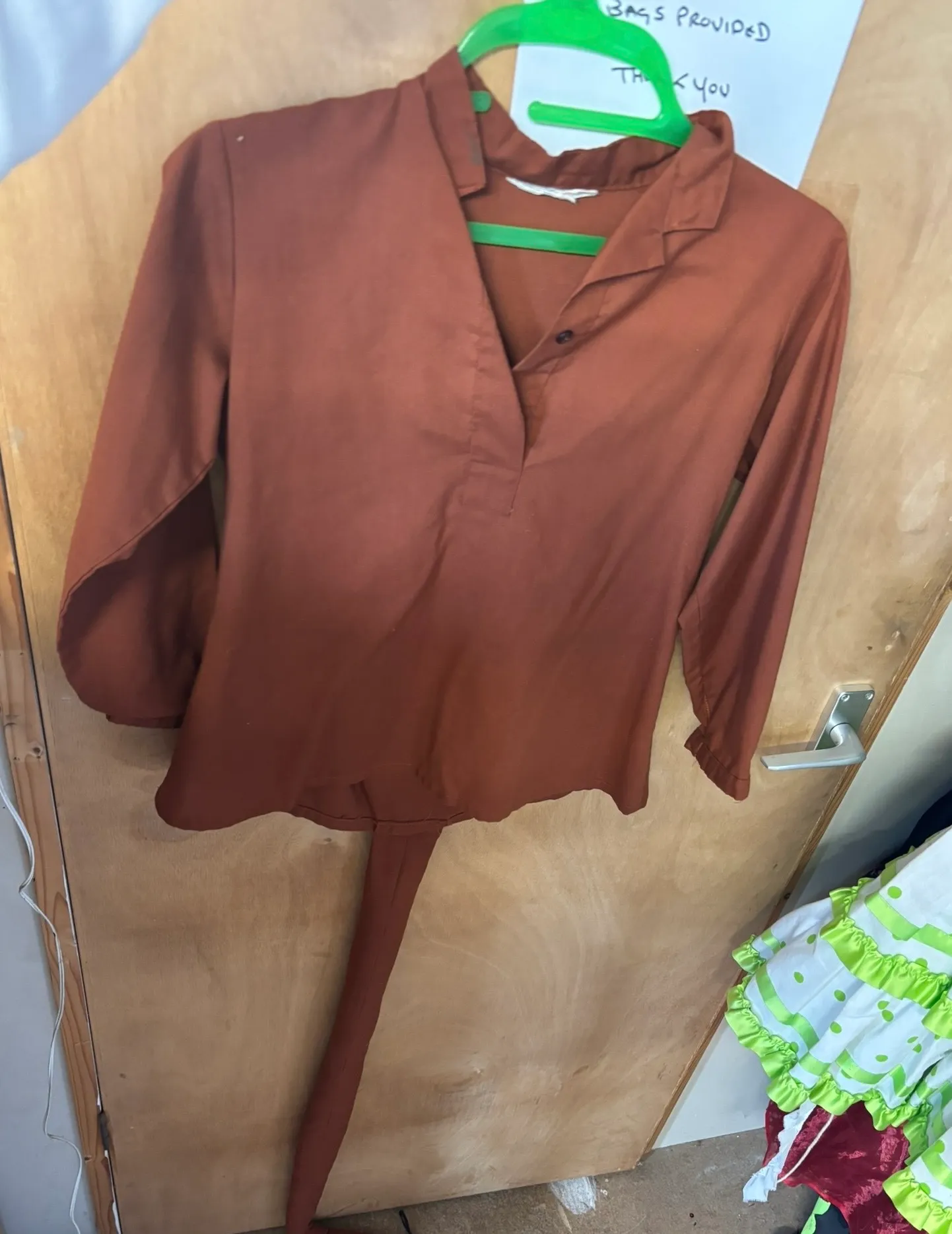 Character- Top with tail