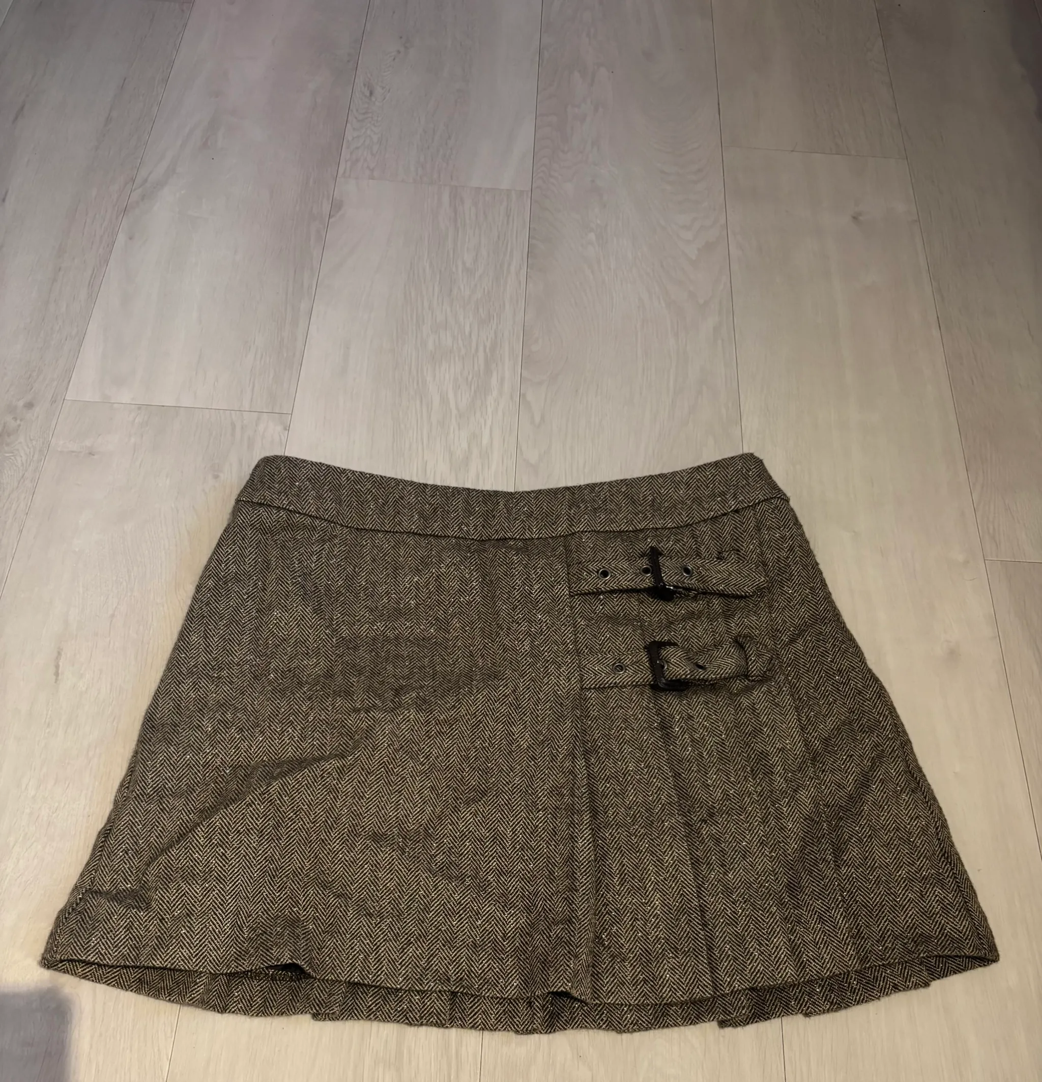 Skirt- Gold and Black