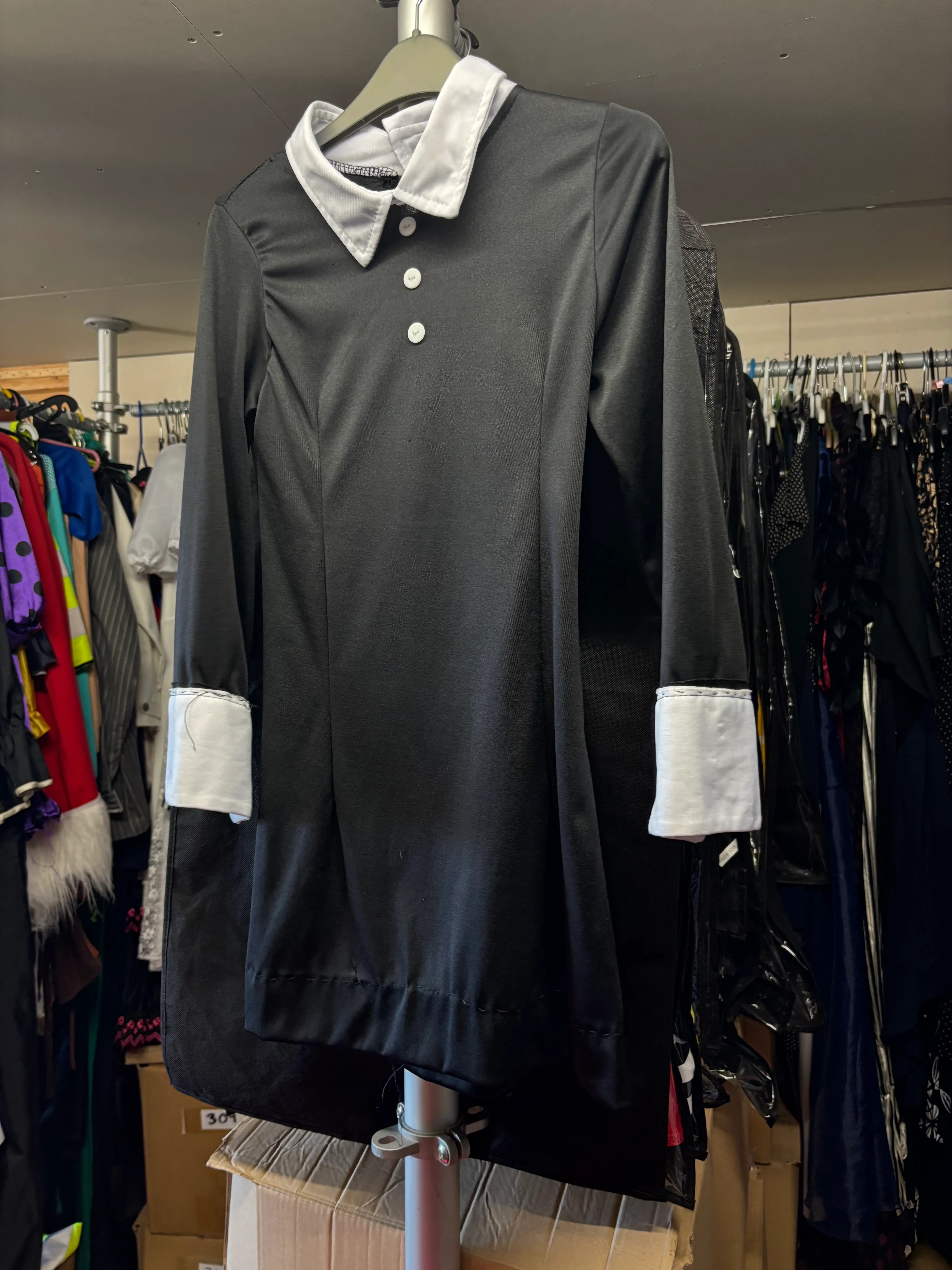 Dress- Black and white design 