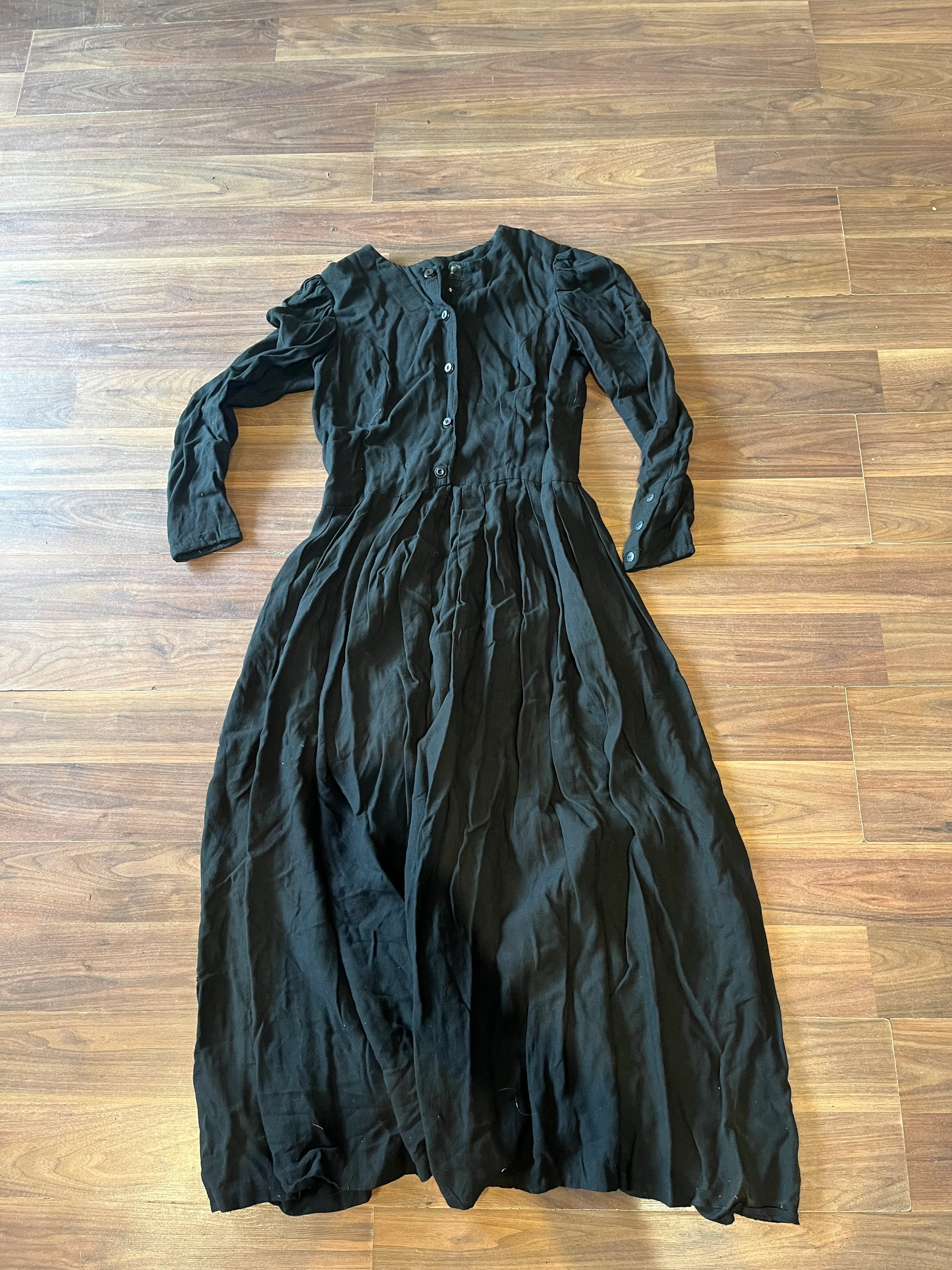 Dress- Wicked Elphaba black long sleeve