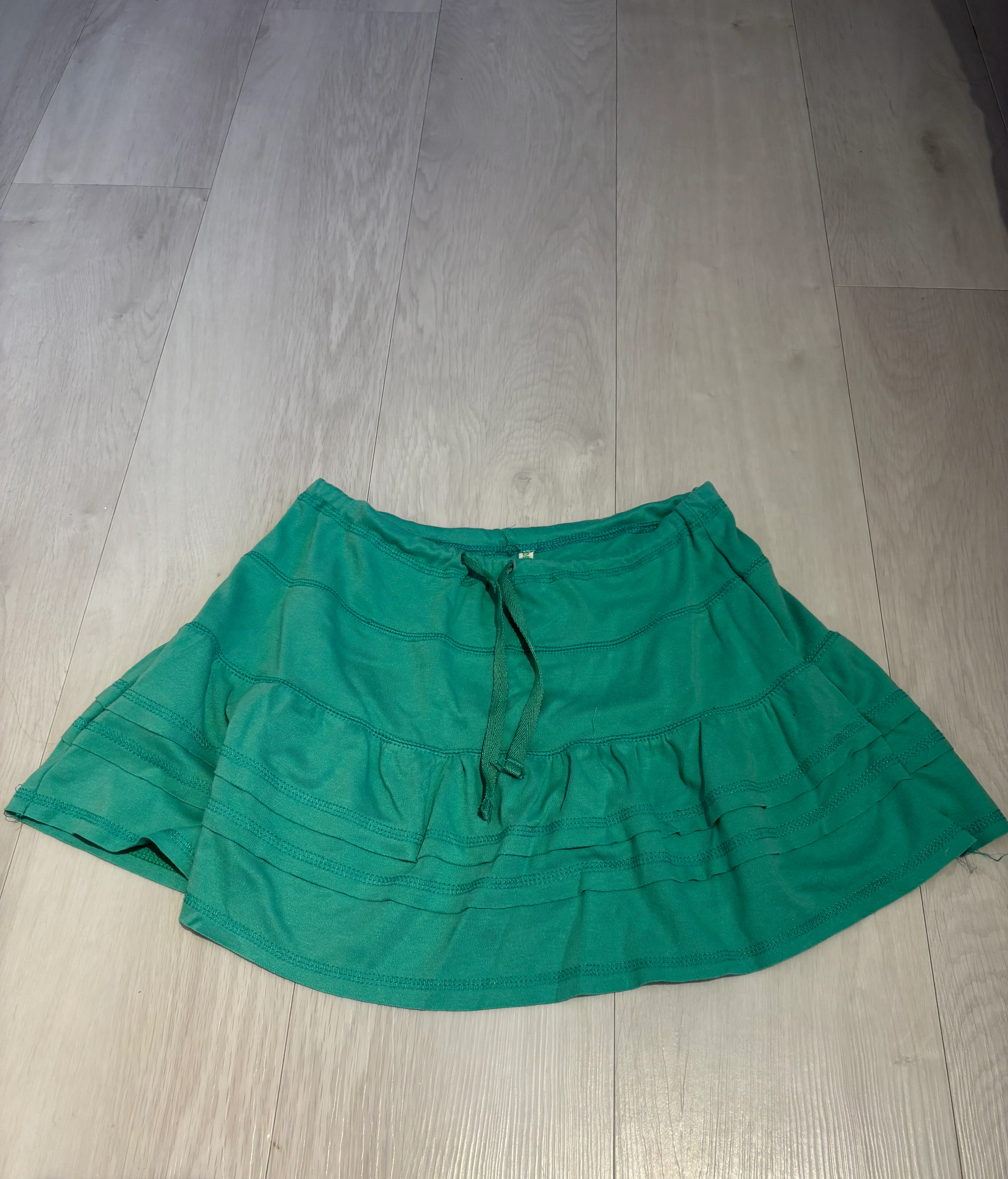 Skirt- Green Frill