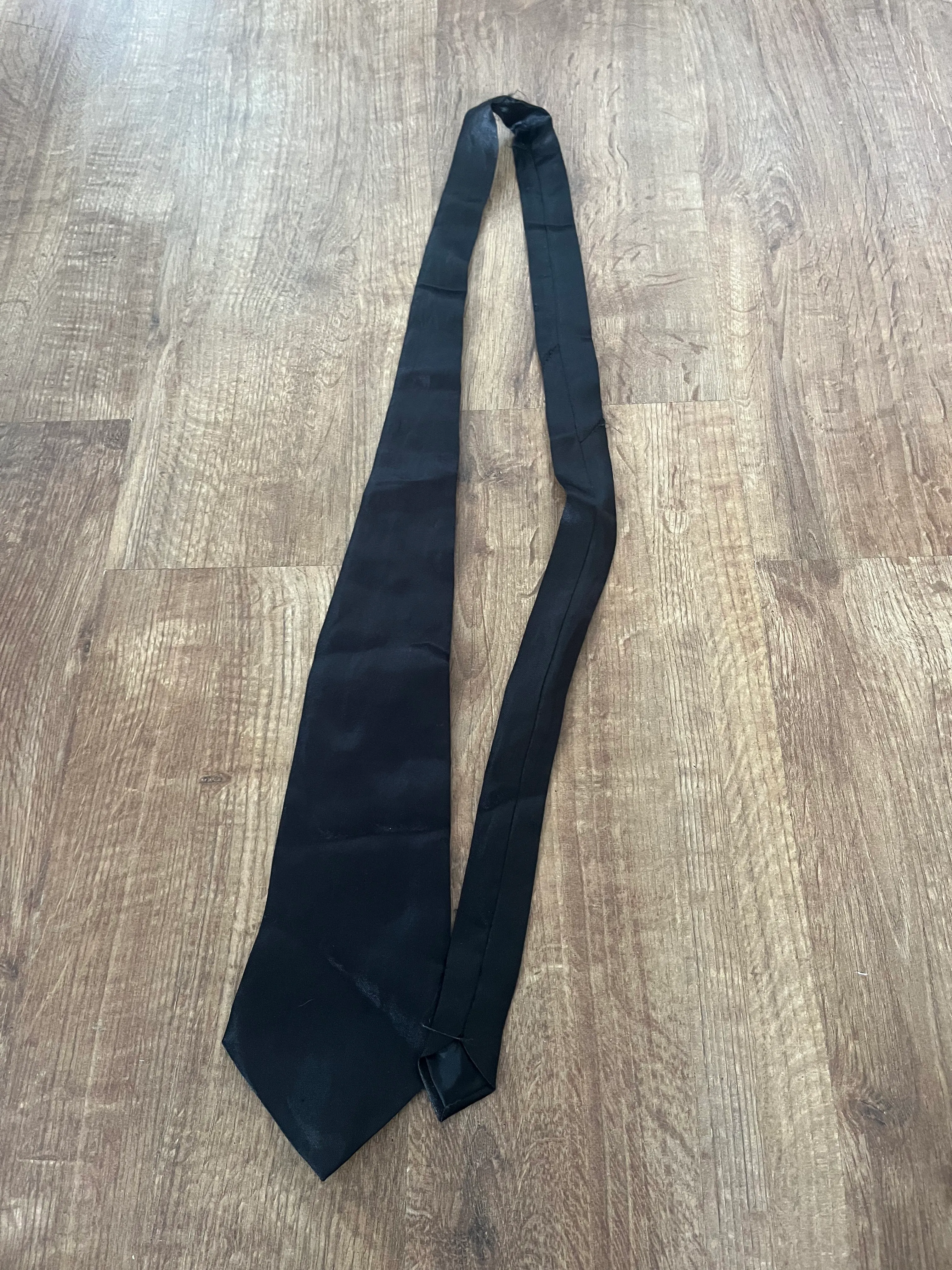 Tie- All Black Satin