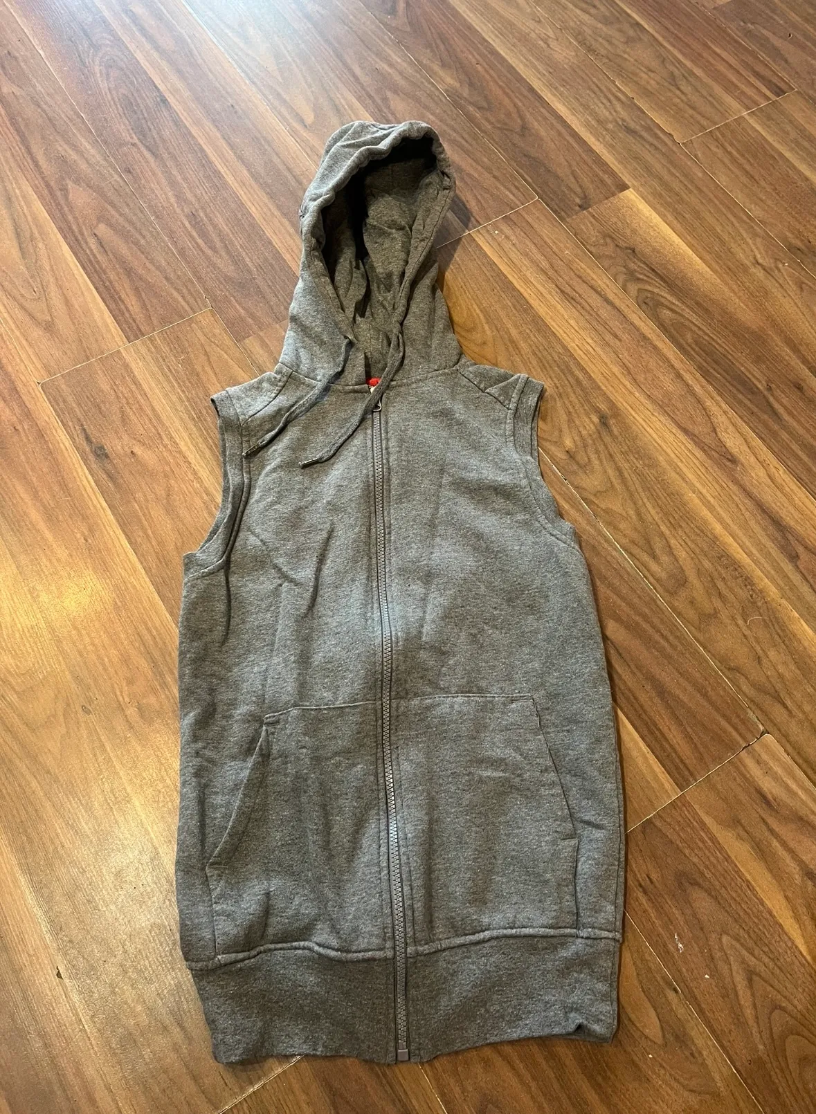 Jumper- Grey Jumper No Sleeves