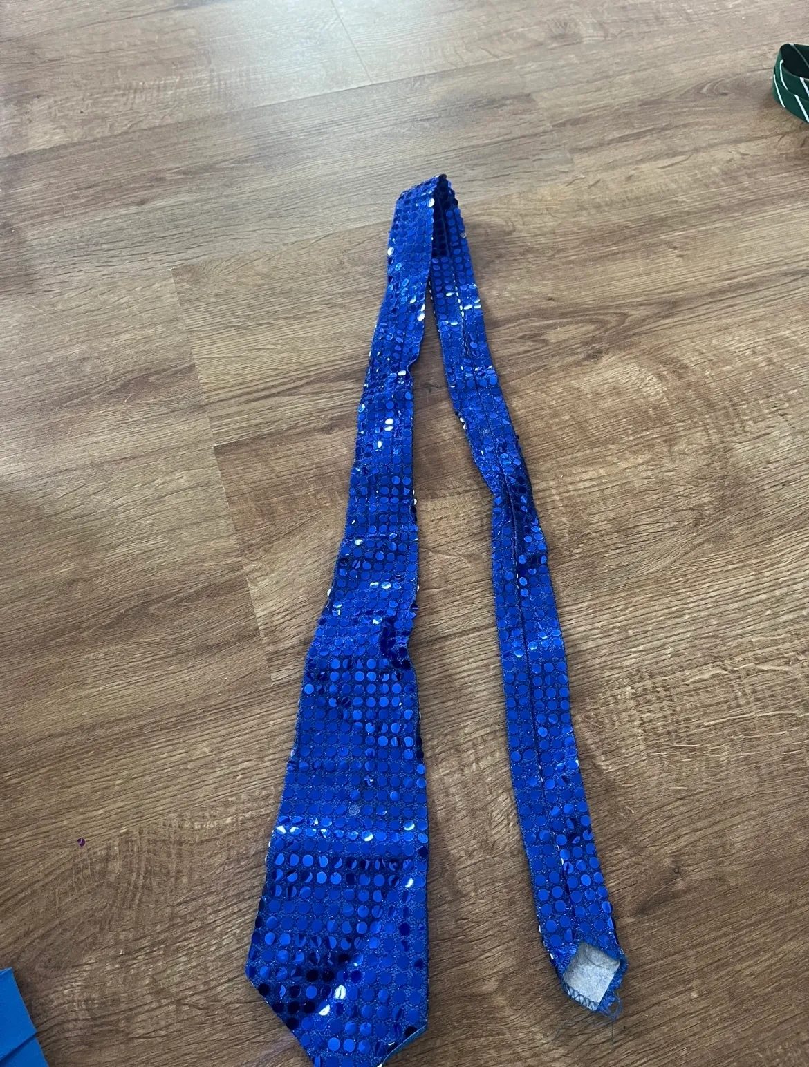 Tie- Royal blue sequin
