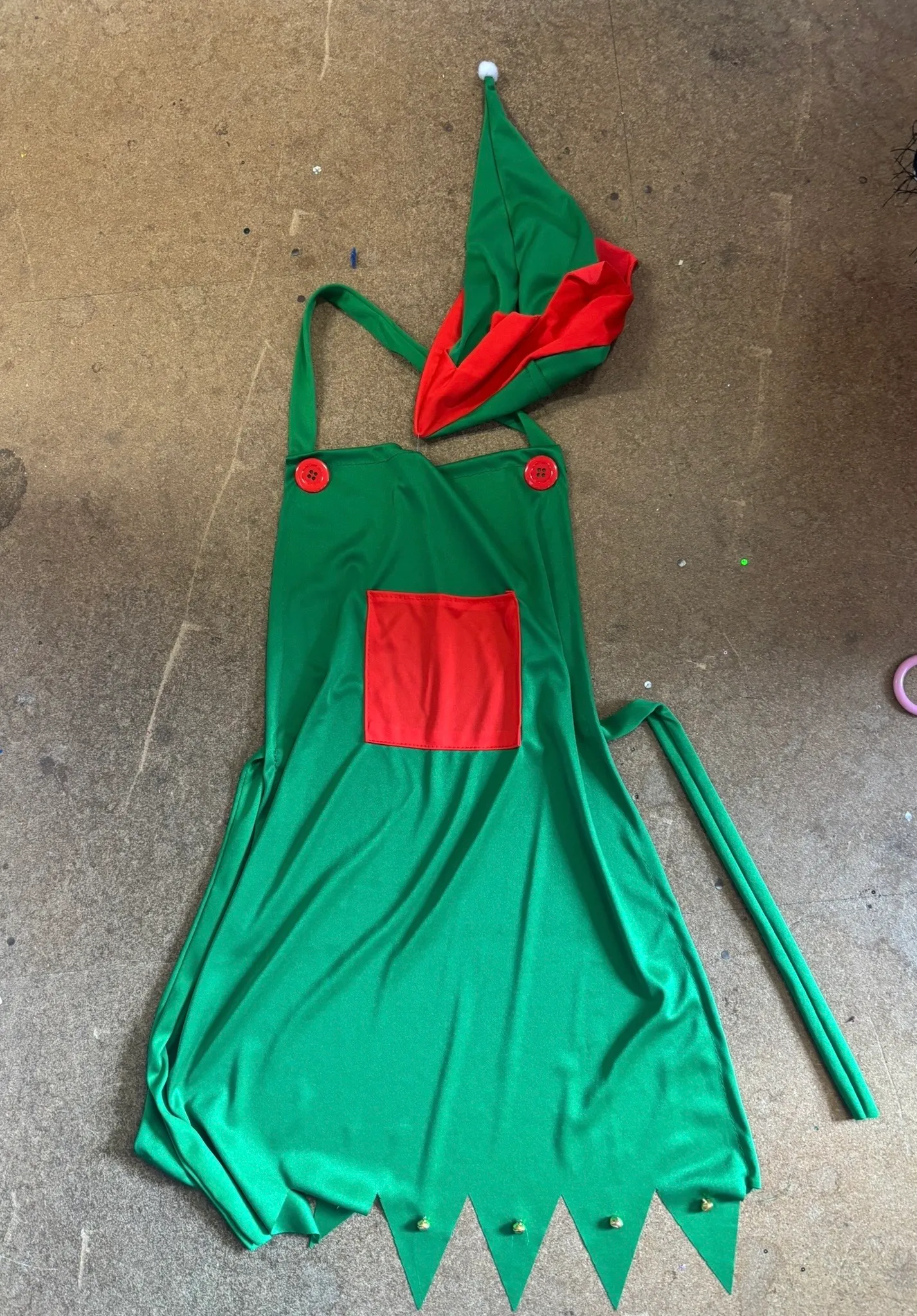 Apron- Red and green elf design