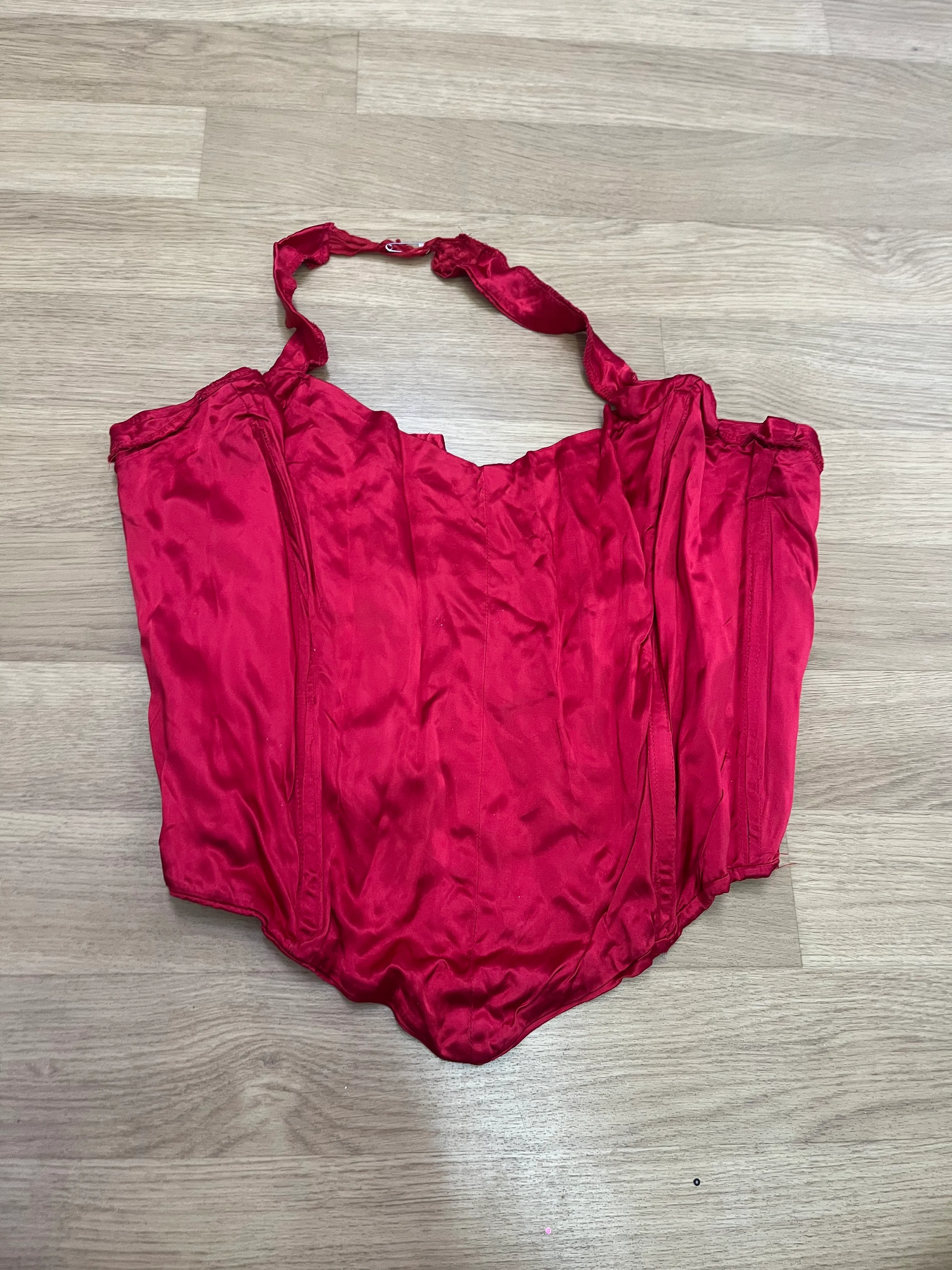 Corset- Red halterneck