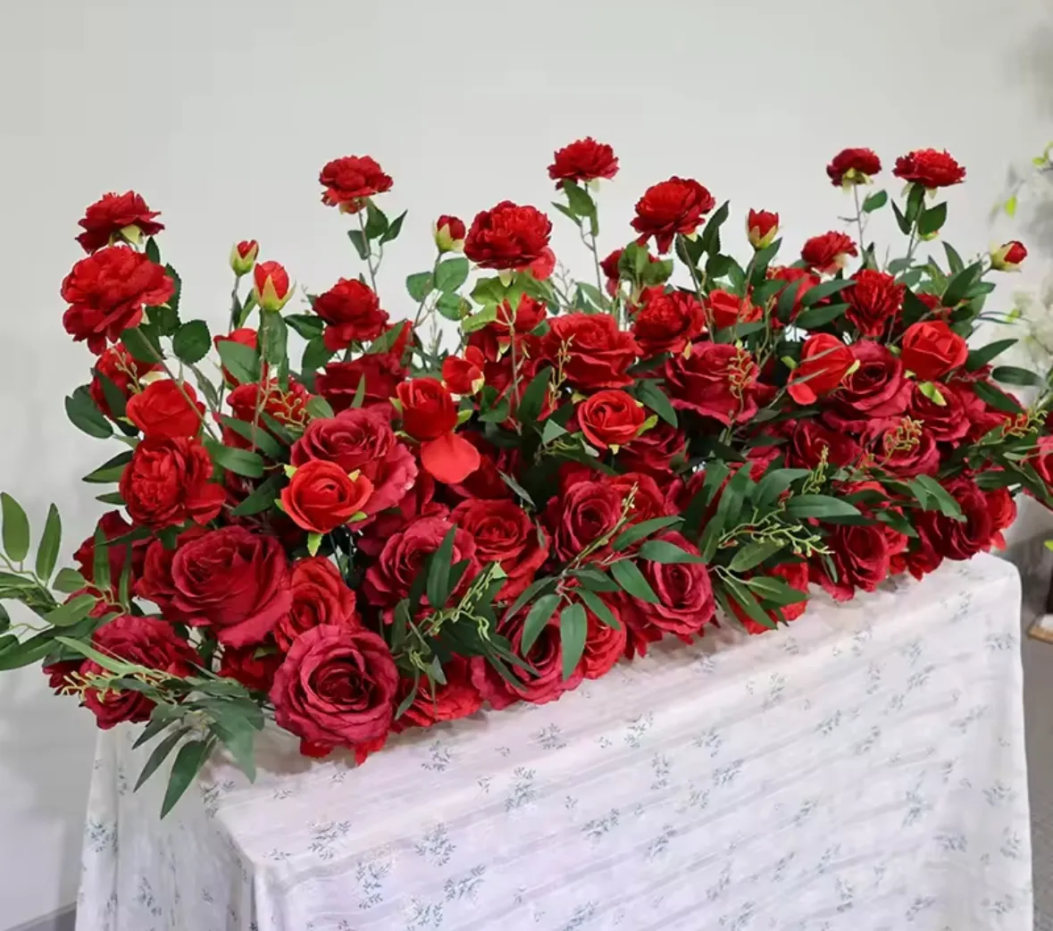 The Paris Highlight Floor Flowers