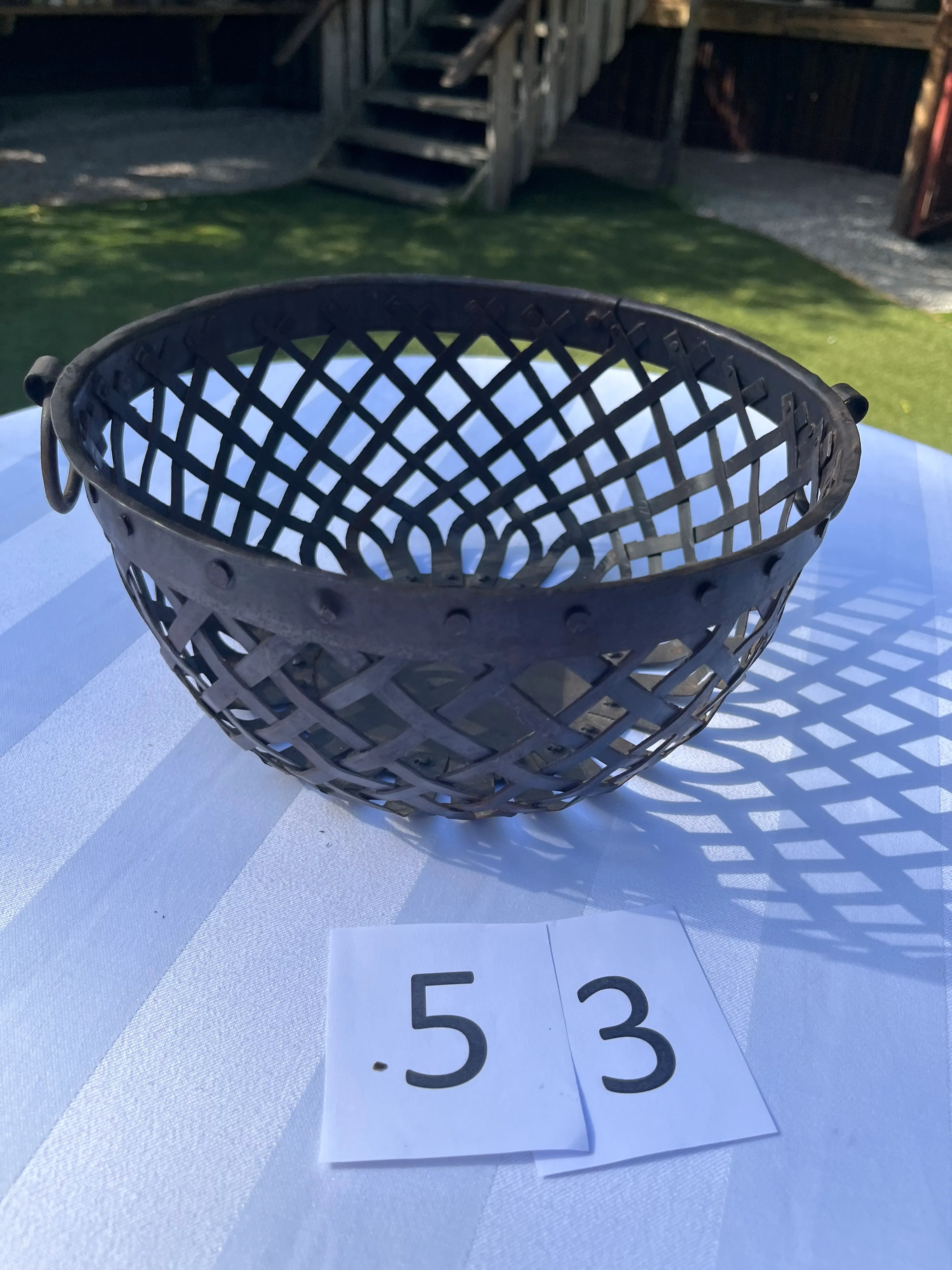 Bread Basket - Flat Iron - Round - SML